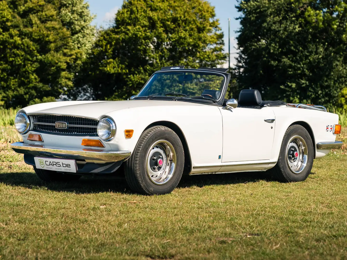 Triumph TR6 Carburator SU - 125 CV - renovated Blanc - 1