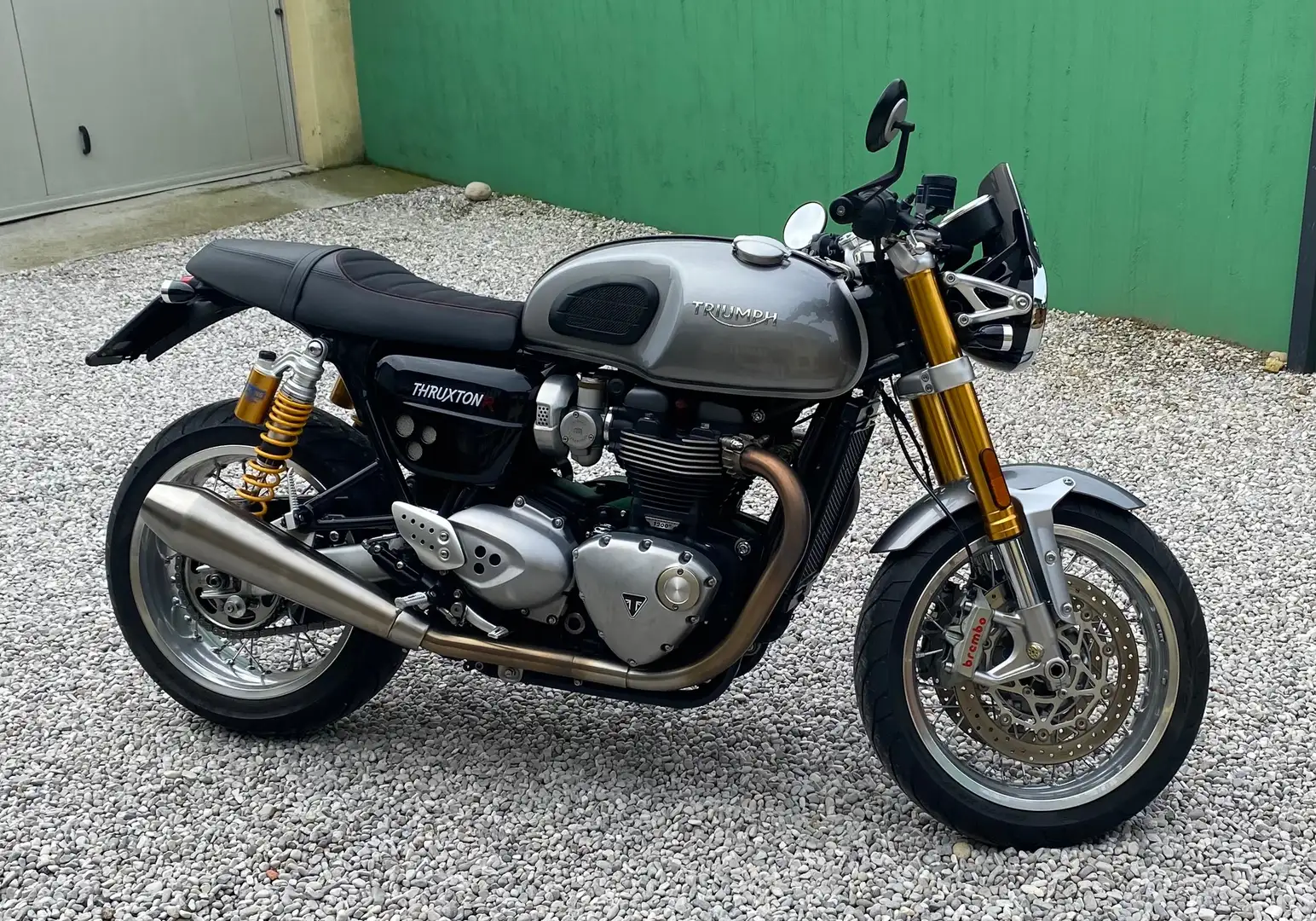 Triumph Thruxton R 2017 Gris - 2