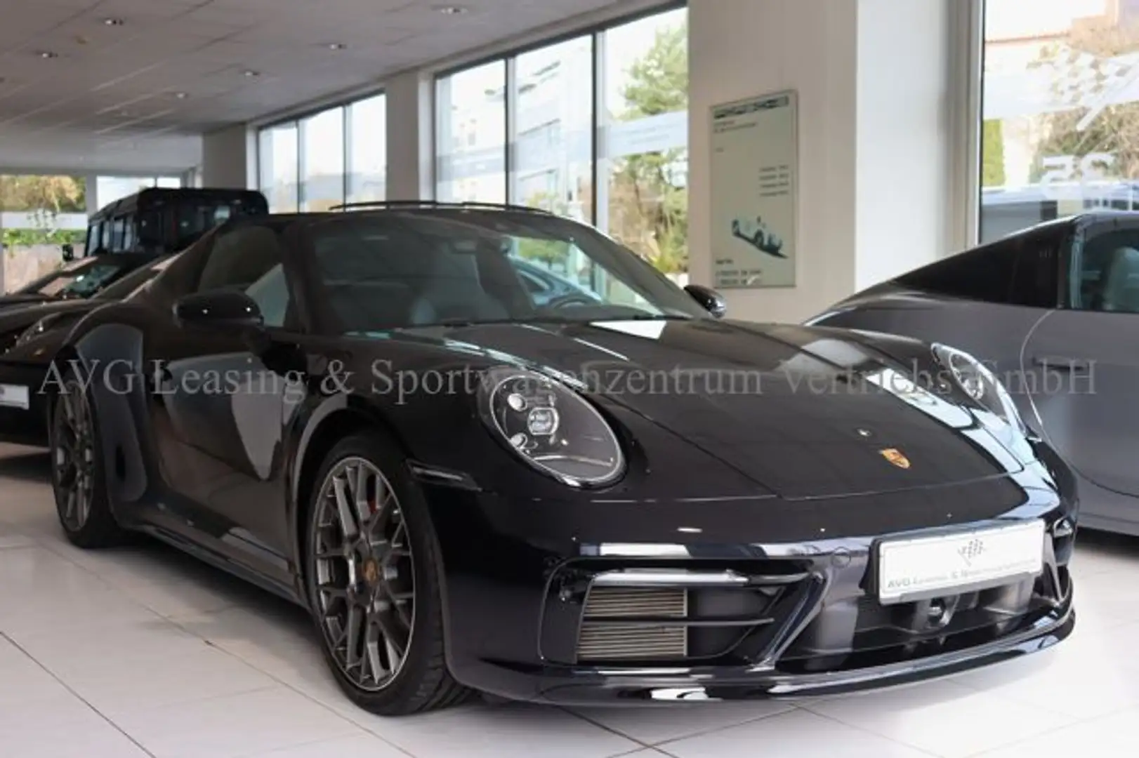 Porsche 992 911 Targa 4S MY22/APPROVED/SP.DSGN/Net.134k¤ Noir - 1