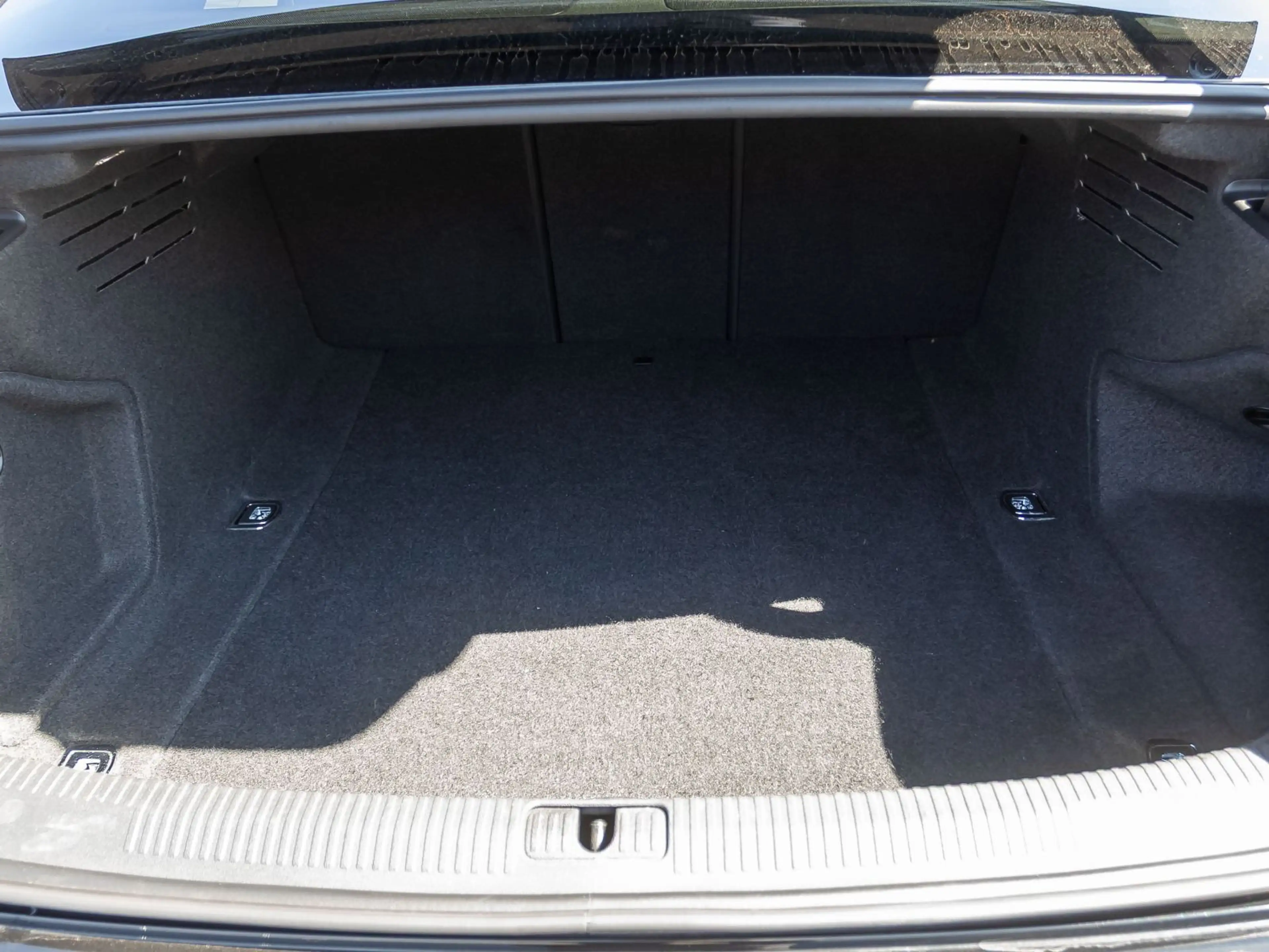 Audi A4 S line 35TFSI Stronic LED GRA DAB CarPlay EPH — photo 24