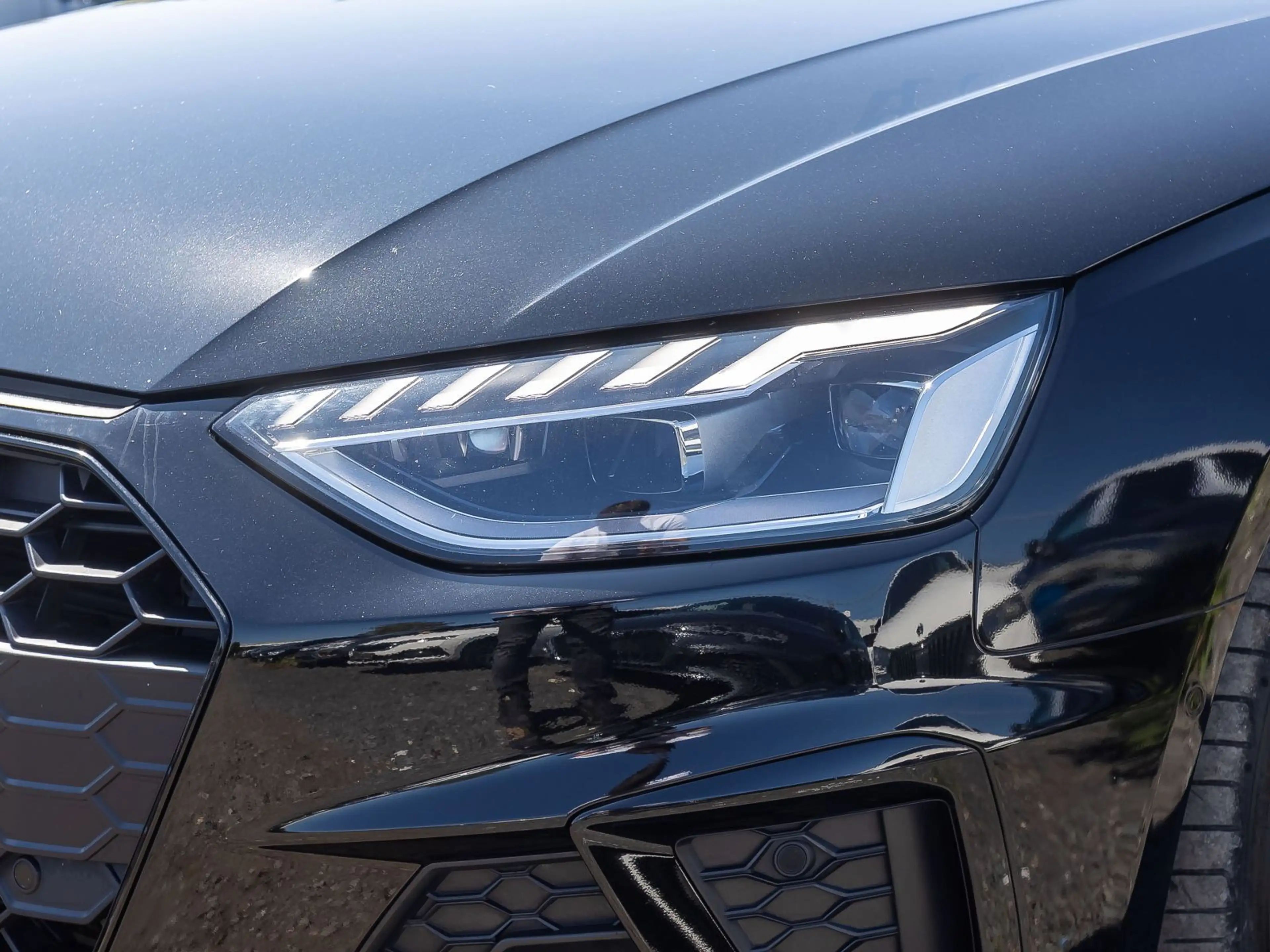 Audi A4 S line 35TFSI Stronic LED GRA DAB CarPlay EPH — photo 10