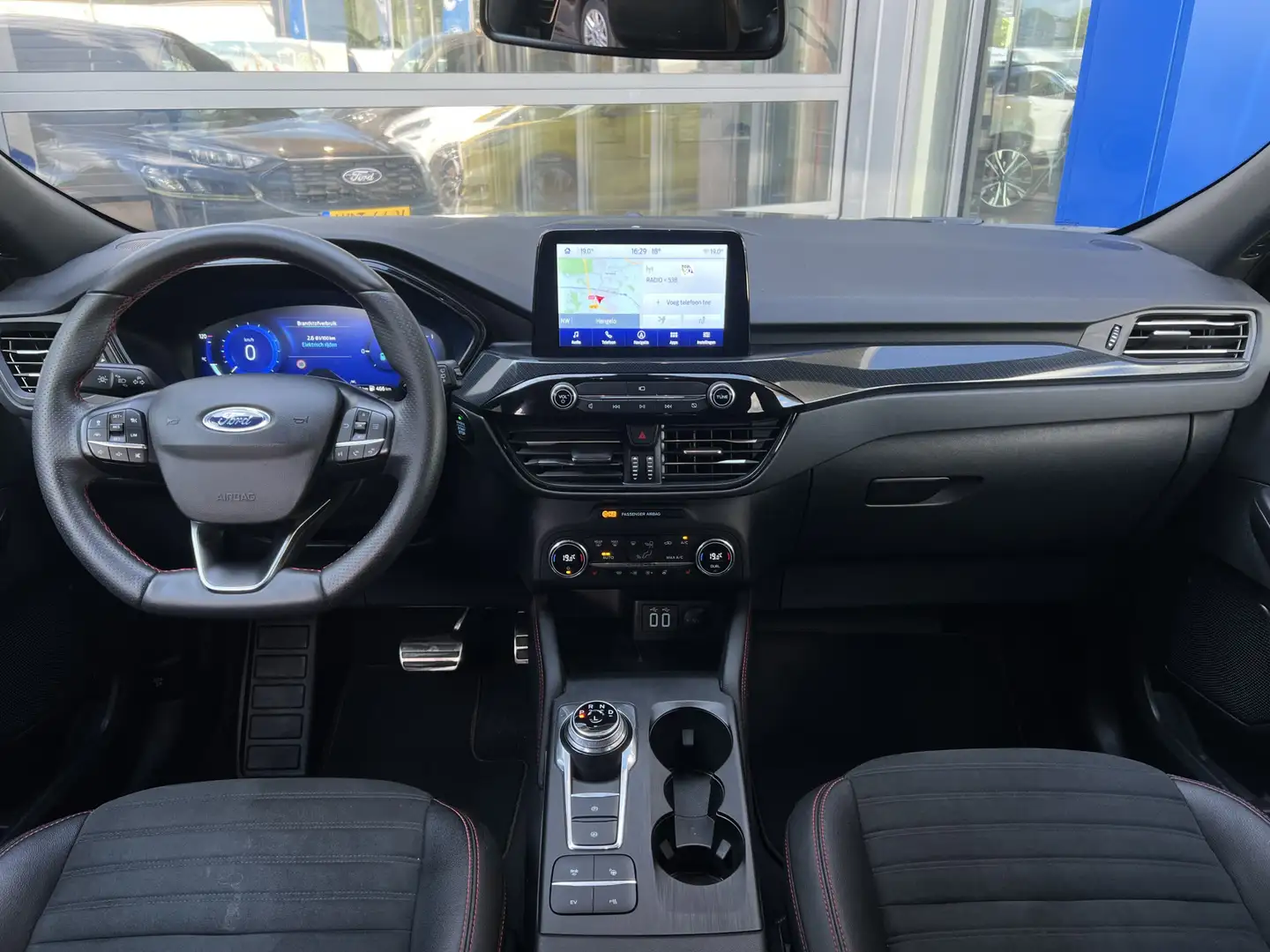 Ford Kuga 2.5 PHEV ST-Line X | 19 inch | Winter Pack | Adapt Grijs - 2