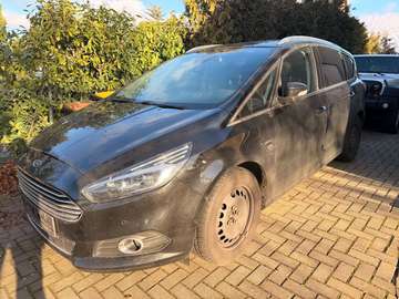 S-MAX 2.0 TDCI Titanium AUT+NAVI+7-SITZER+LED