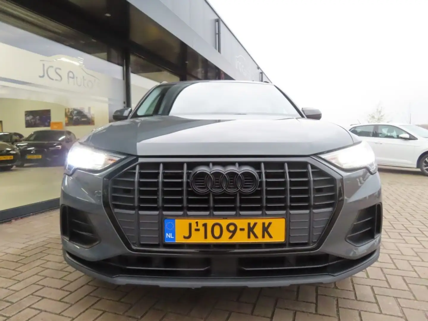 Audi Q3 35 TFSI Pro Line S-Tronic Ecc Leder 19 Inch 2019 Gris - 2