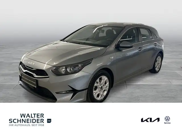 Kia Ceed / cee'd Ceed 1.5 T-GDI Vision Navi SHZ PDC ACC Rückfahrk