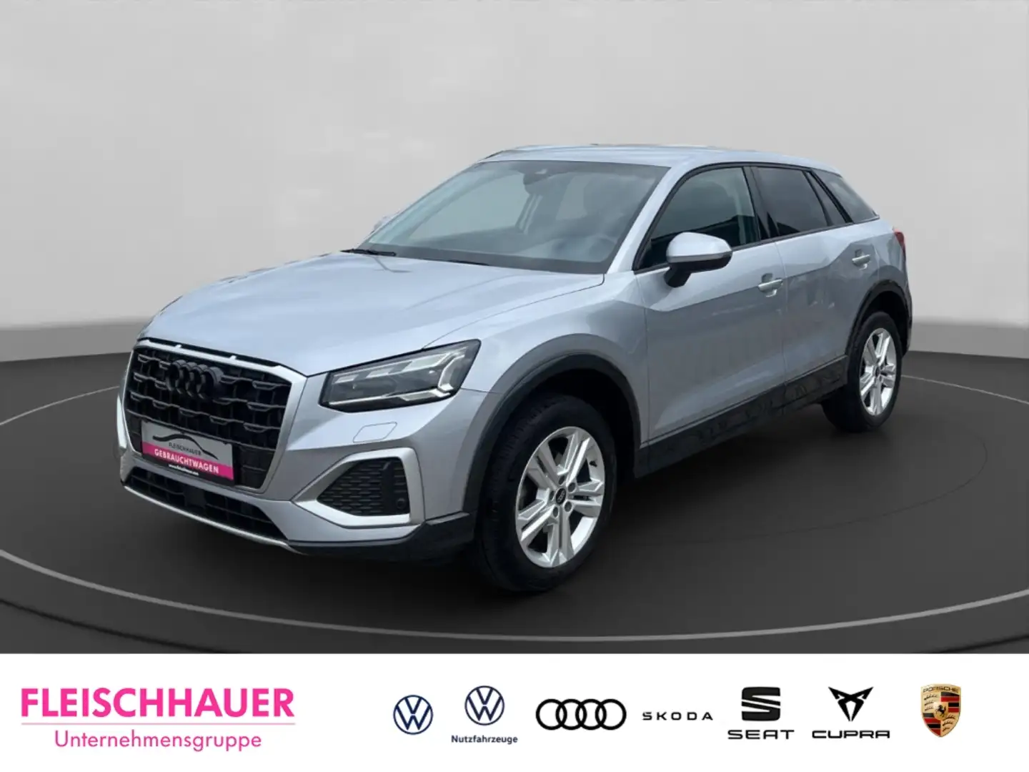 Audi Q2 35 TFSI advanced Matrix-LED Rückfahrkamera Silber - 1