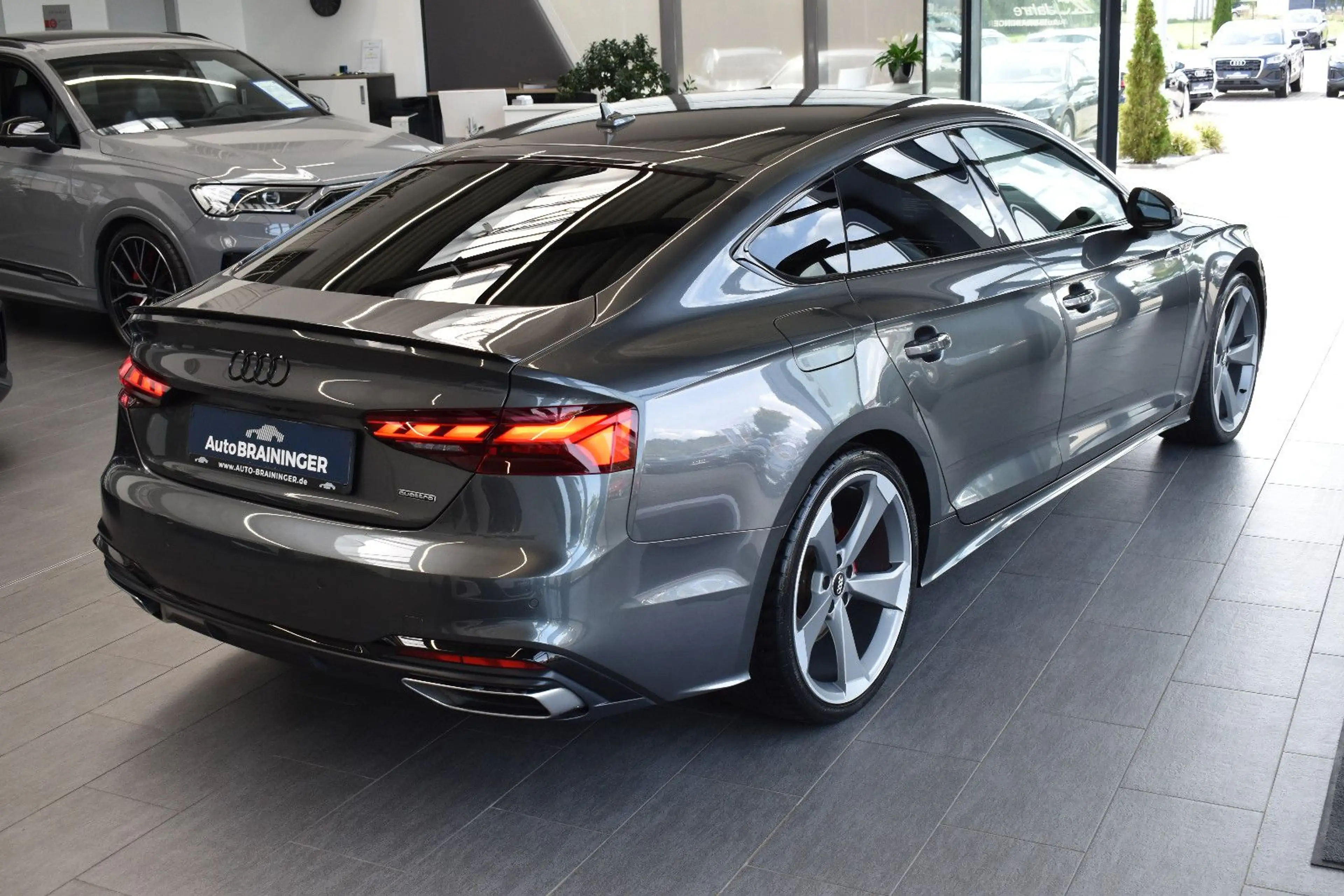 Audi A5 Sportb. 40TDI Quattro S-Line Virtual~20"Rotor — photo 2