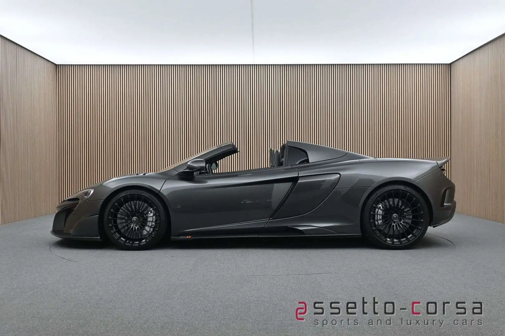 McLaren 675LT *Carbon*Keramik*Lift*Garantie 10/26 siva - 1