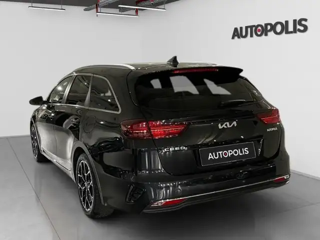 Kia Ceed view 13