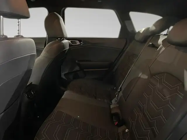 Kia Ceed view 11