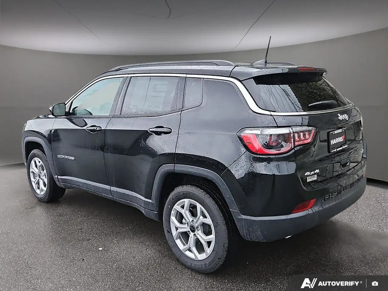 Jeep Compass снимка Jeep Compass