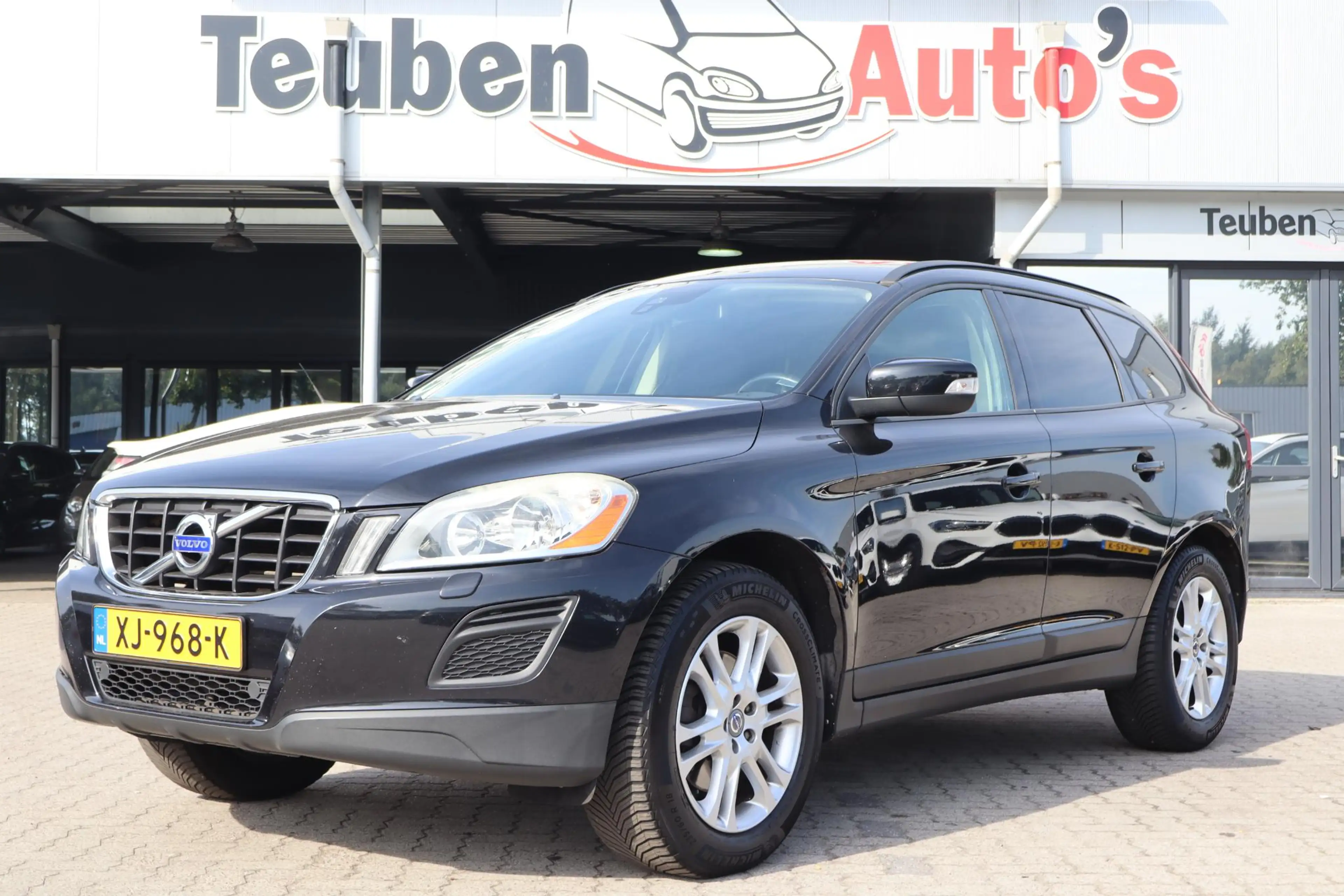 Volvo XC60 2.0T Kinetic | Automaat | Bluetooth | Cruise contr