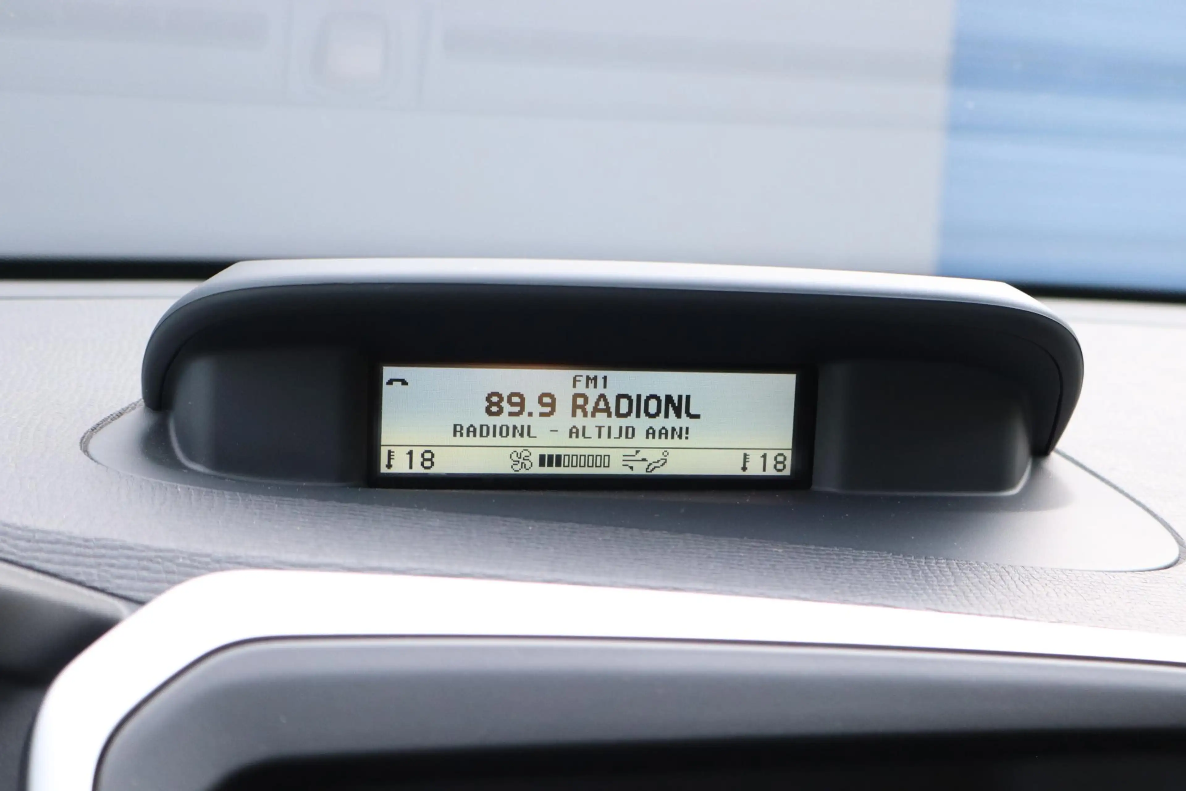 Volvo XC60 2.0T Kinetic | Automaat | Bluetooth | Cruise contr — photo 13