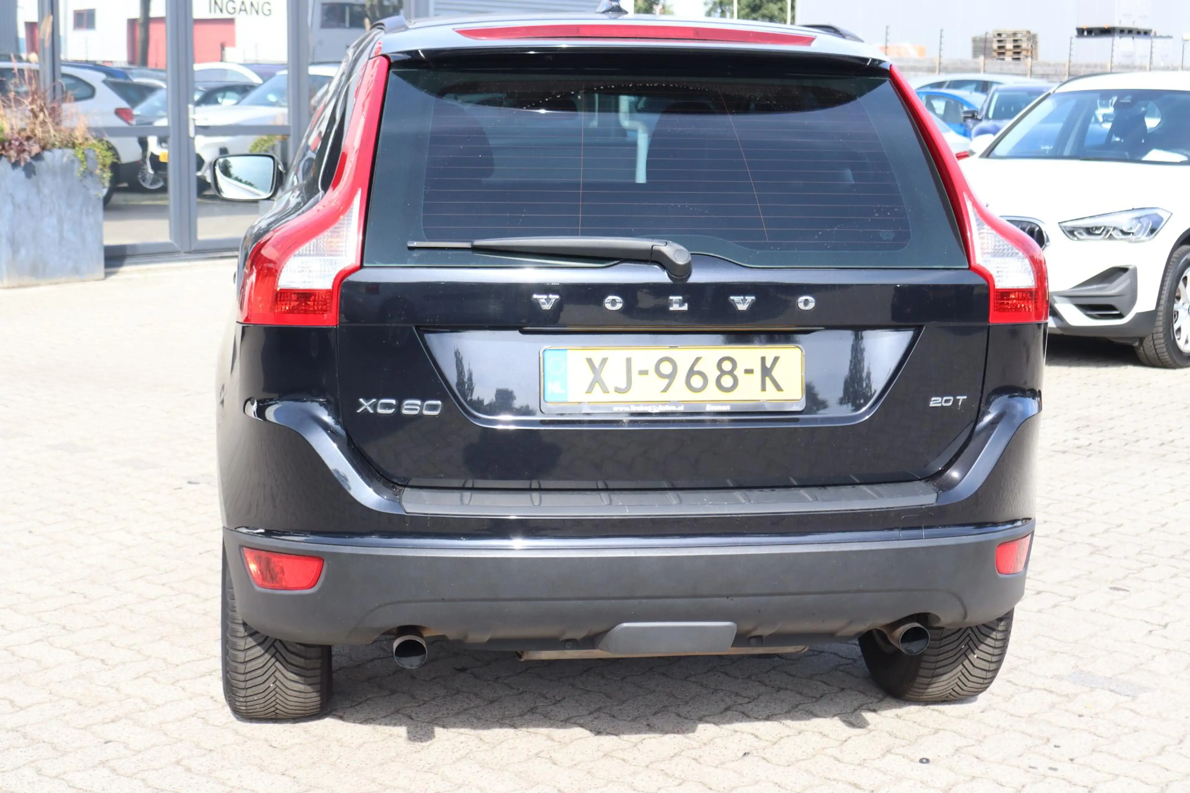 Volvo XC60 2.0T Kinetic | Automaat | Bluetooth | Cruise contr — photo 17