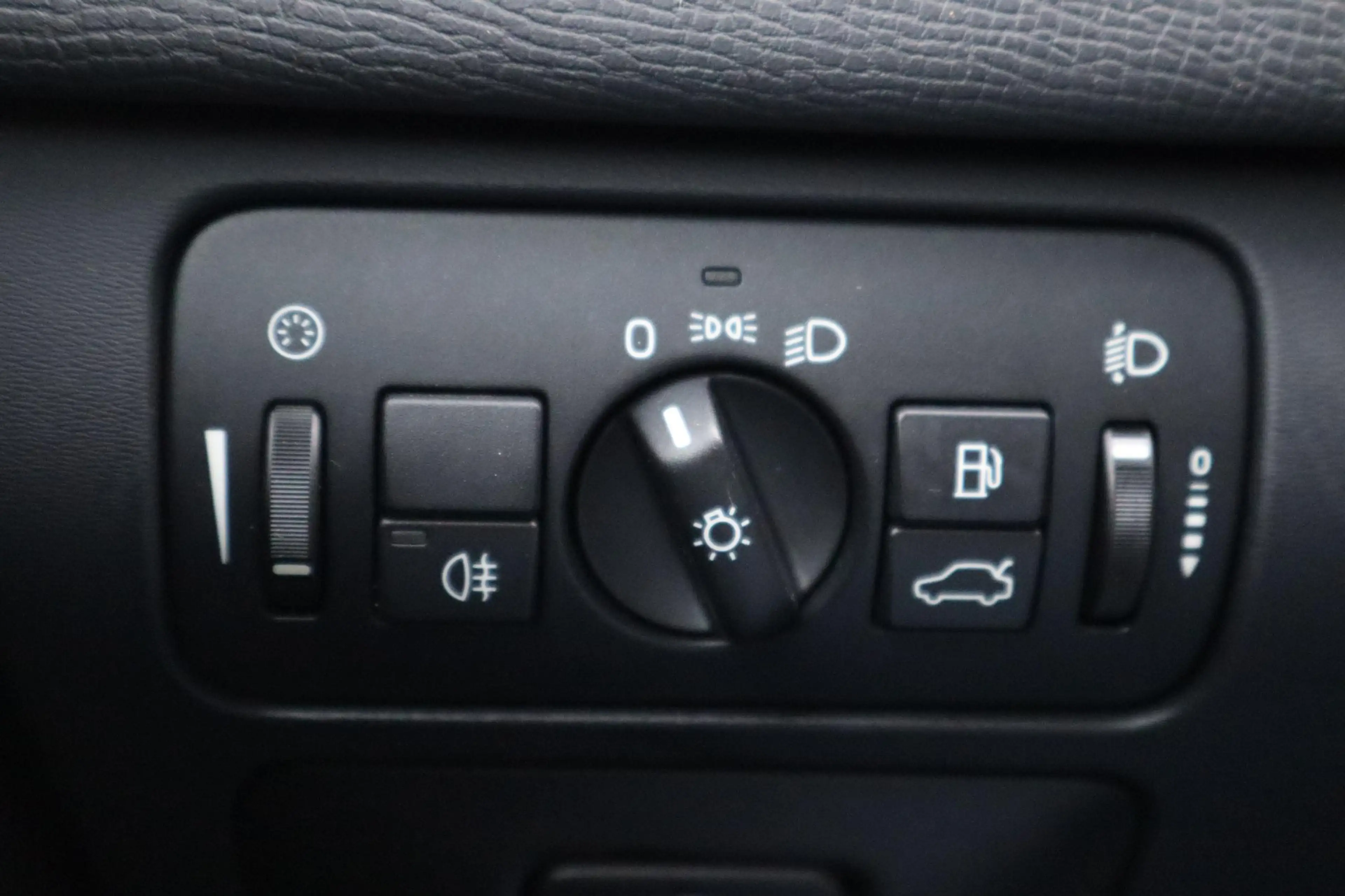 Volvo XC60 2.0T Kinetic | Automaat | Bluetooth | Cruise contr — photo 14