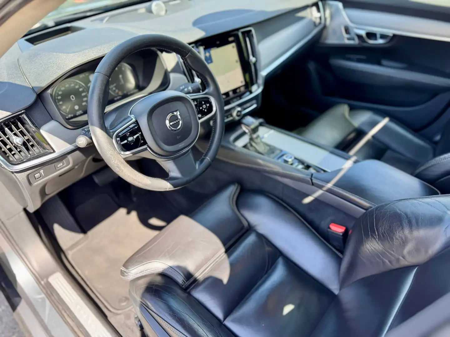 Volvo S90 2.0 T6 AWD Inscription NAVI LEDER B&W SCHUIFDAK 21 Grijs - 2
