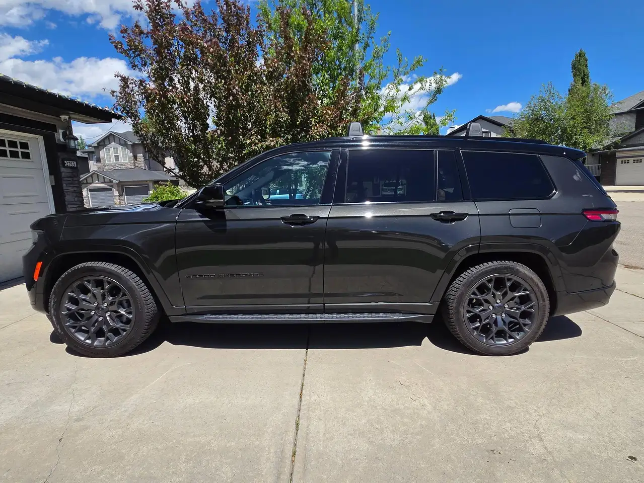 Jeep Grand Cherokee снимка Jeep Grand Cherokee