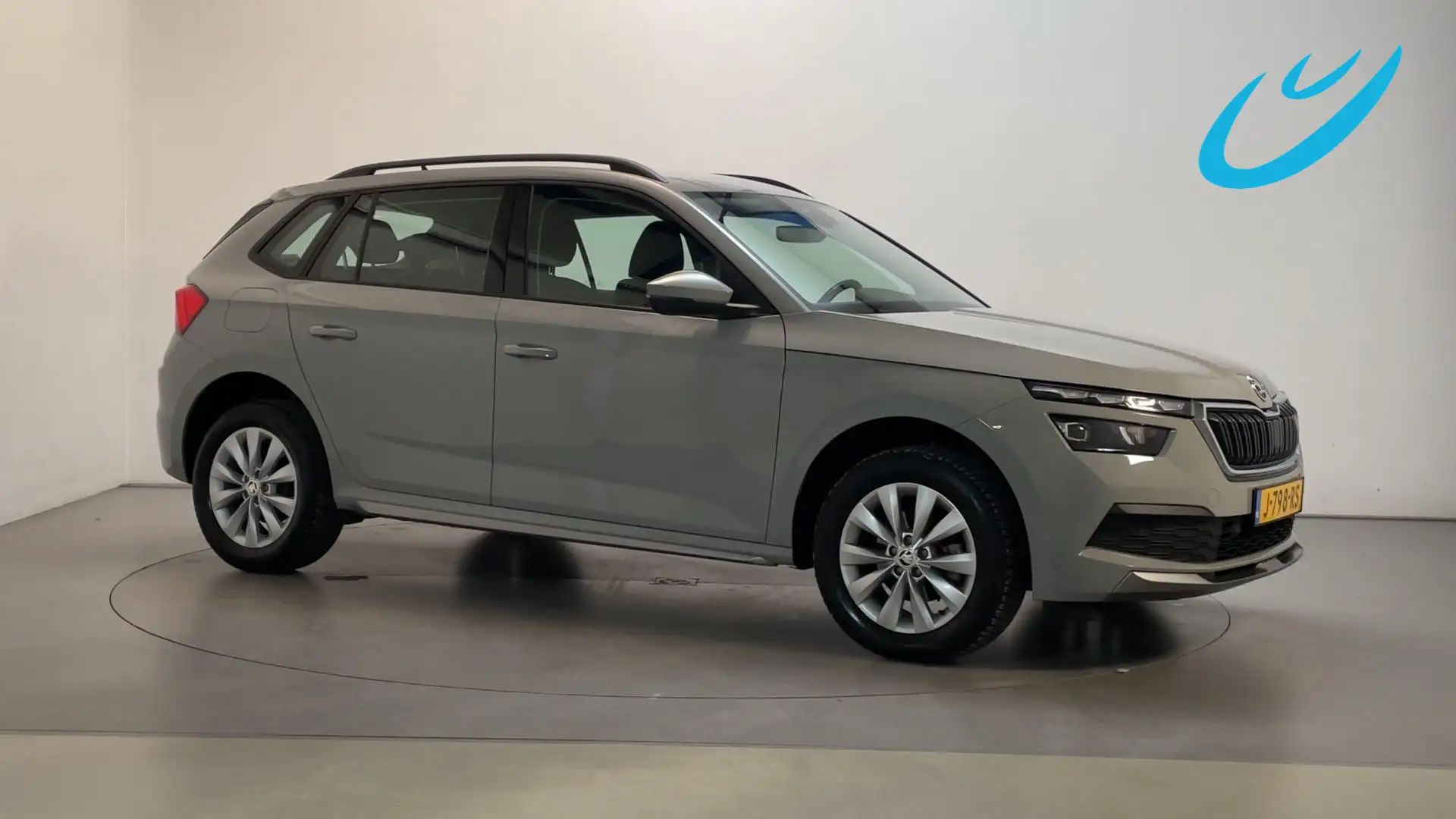 Skoda Kamiq 1.0 TSI 116pk DSG Business Edition LED Navigatie P Grijs - 1