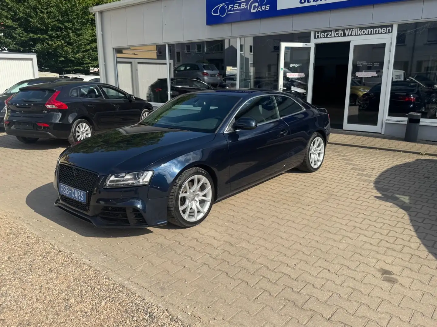 Audi A5 Coupe 2.7 TDI S-line Blau - 2