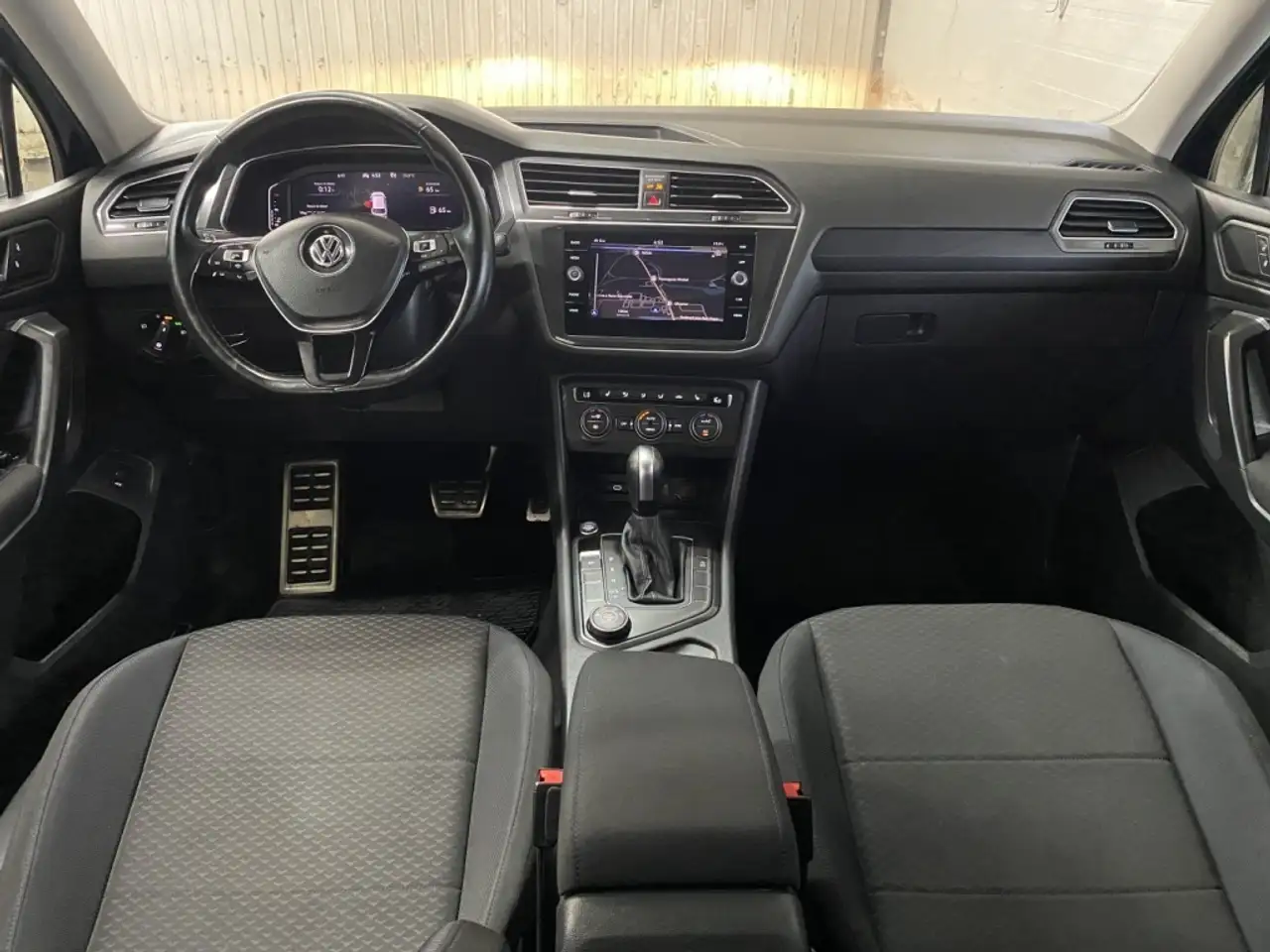 Volkswagen Tiguan снимка Volkswagen Tiguan