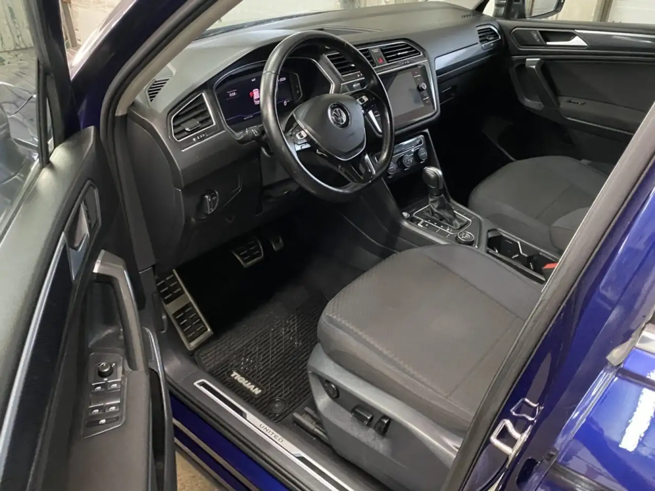 Volkswagen Tiguan снимка Volkswagen Tiguan