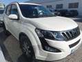 Mahindra XUV500 2.2D W8 FWD Weiß - thumbnail 1
