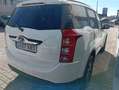Mahindra XUV500 2.2D W8 FWD Weiß - thumbnail 4