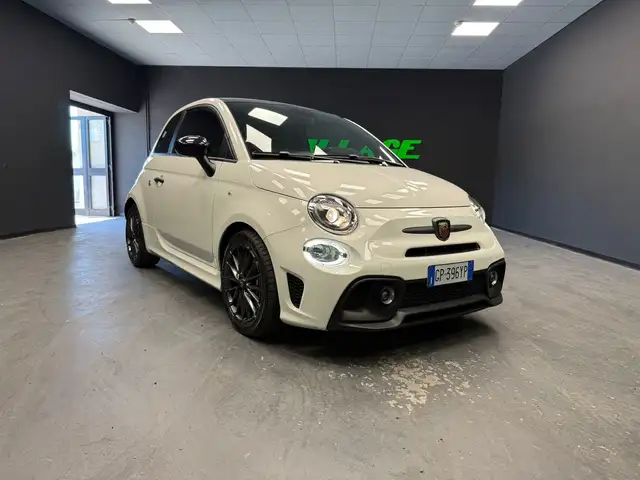 Abarth 695 695 1.4 t-jet Competizione 180cv auto