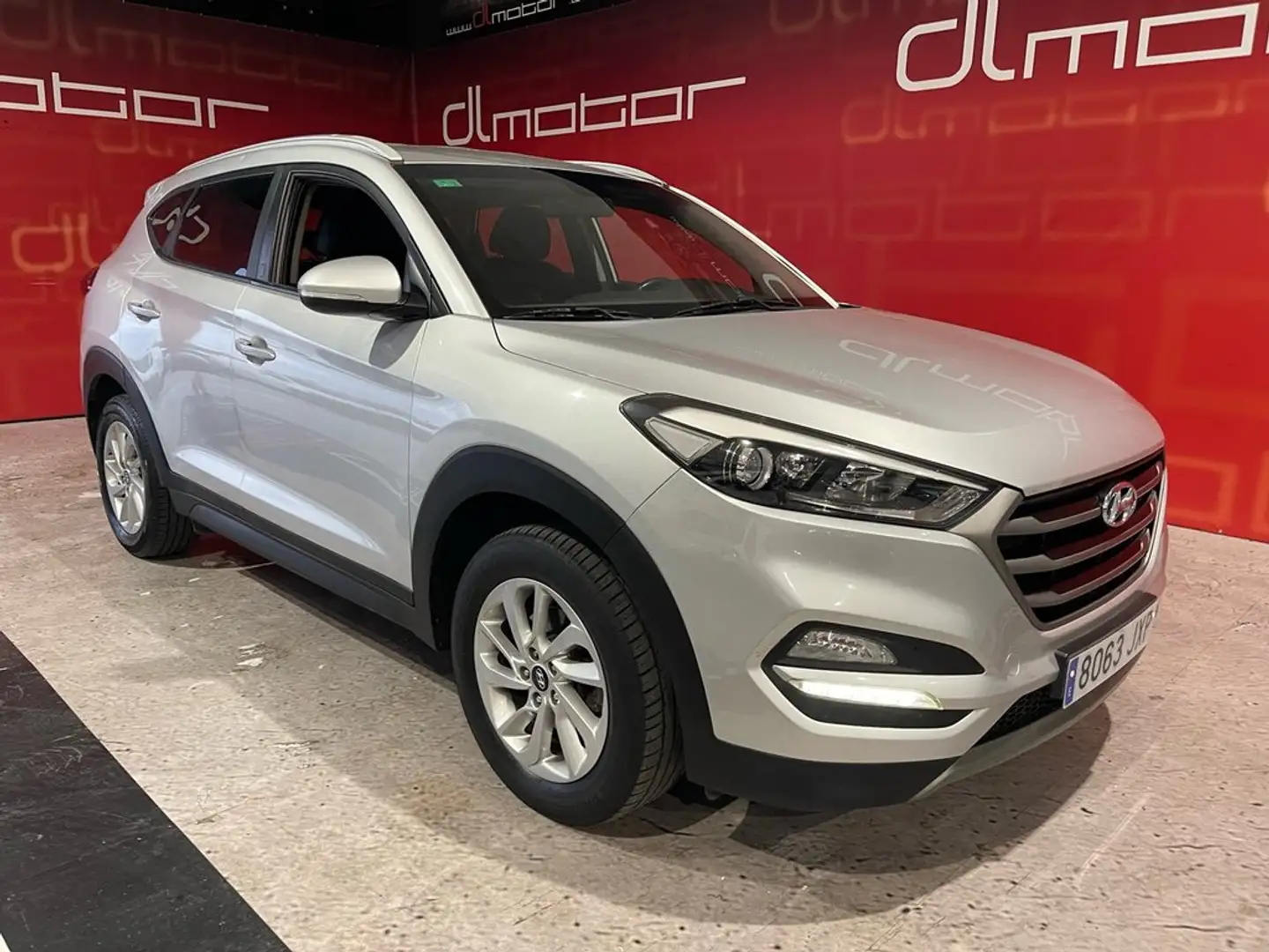 Hyundai TUCSON 1.7CRDI BD Klass Nav 4x2 Gris - 1