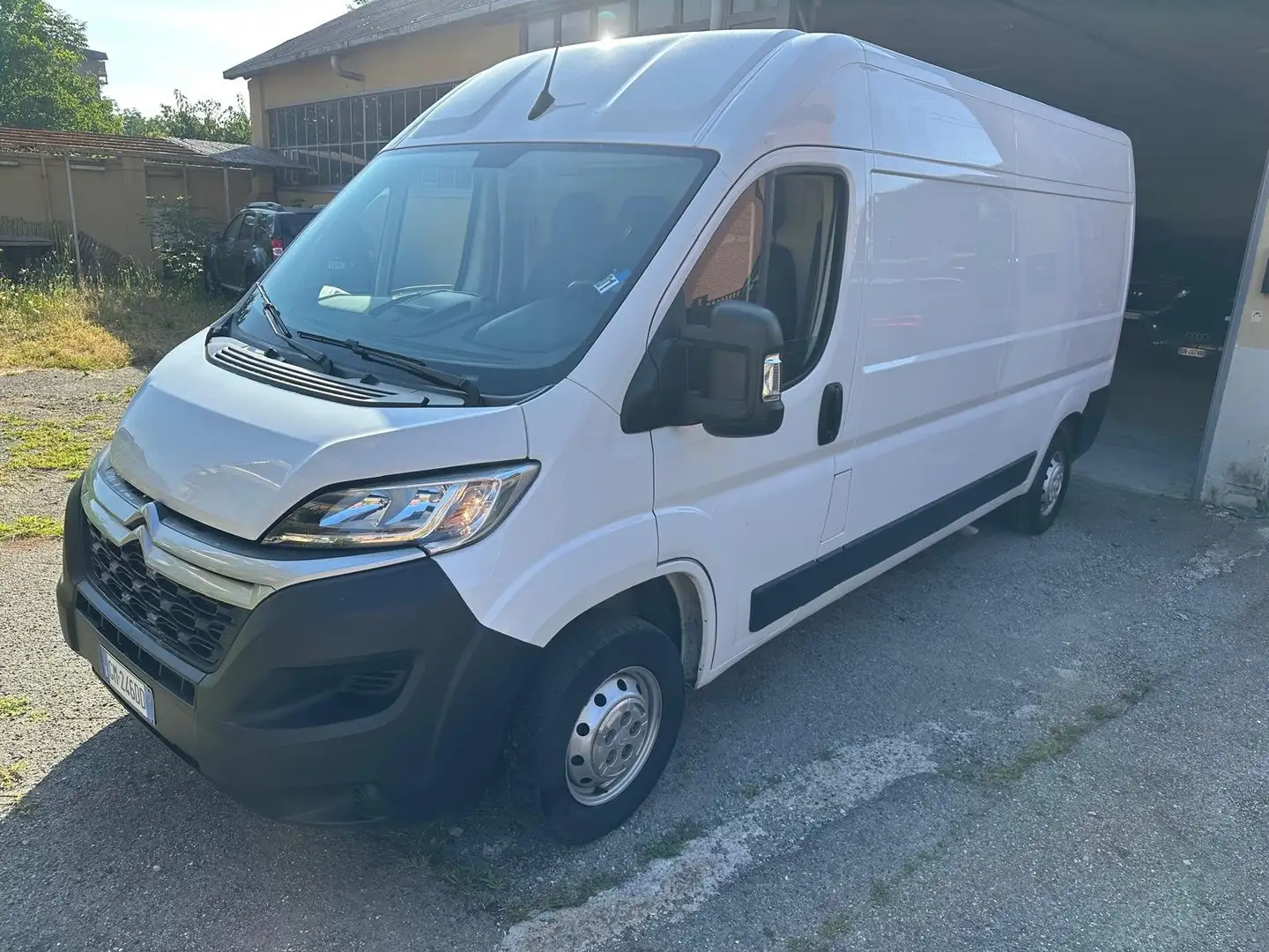 Citroen Jumper CITROEN JUMPER 35 L3H2 BlueHDi 140cv Biały - 2