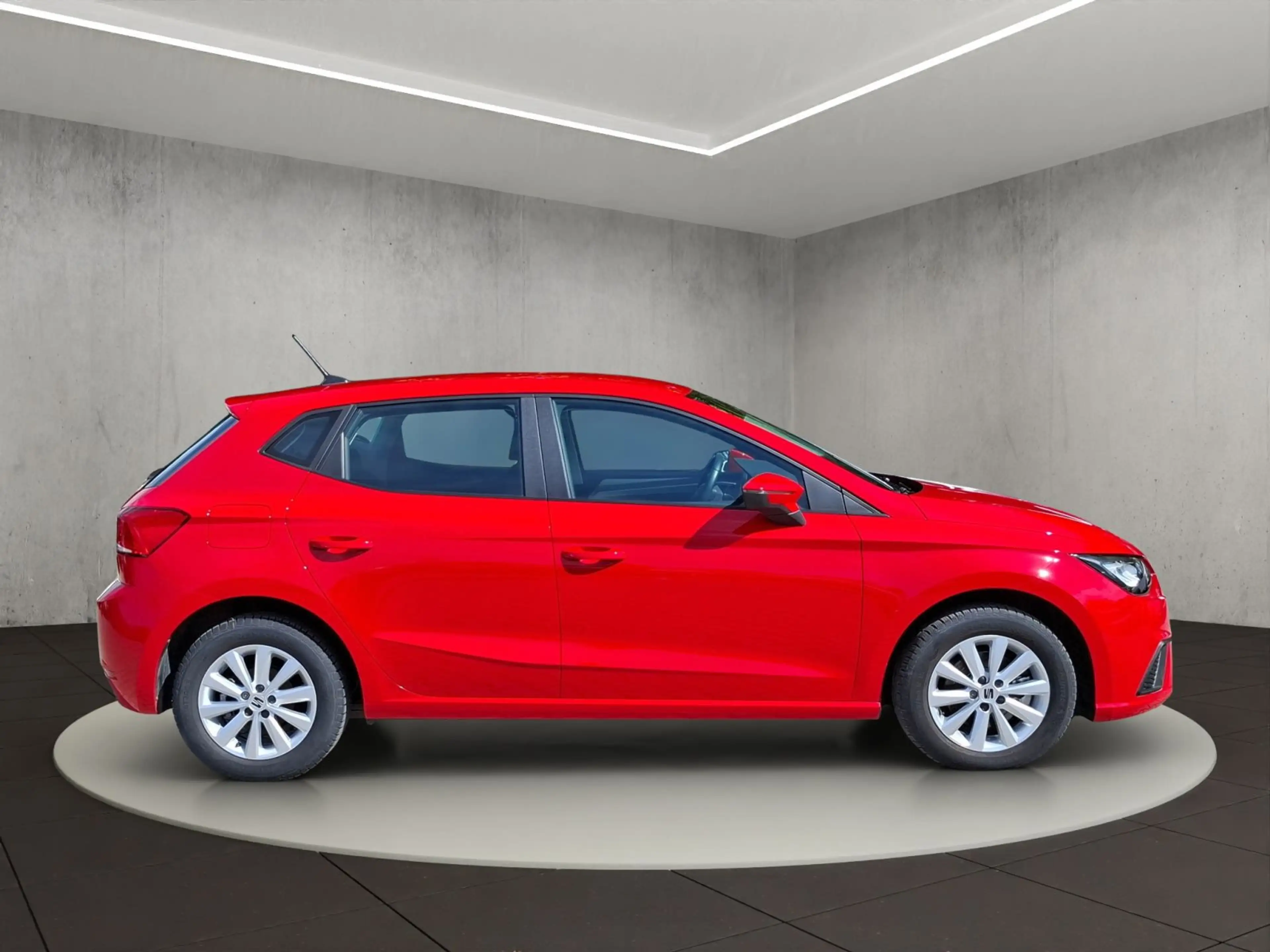 SEAT Ibiza Style 1.0 TSI Allwetterreifen, Sitzheizung — photo 6