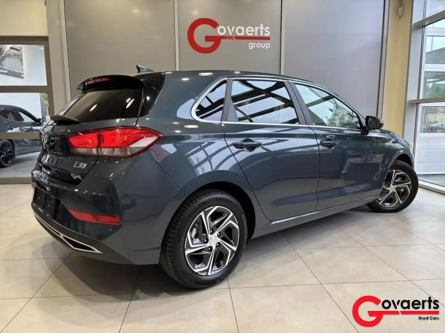 Hyundai i30 1.0 T-GDI 120 PK SMART Blauw - 2