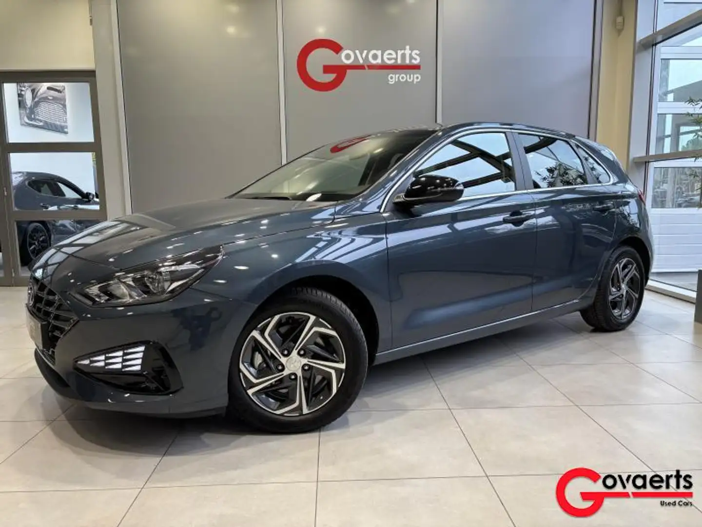 Hyundai i30 1.0 T-GDI 120 PK SMART Blauw - 1