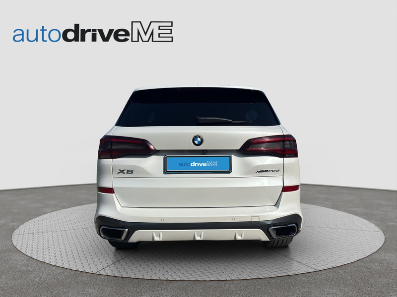 BMW X5 xDrive 30d — photo 5