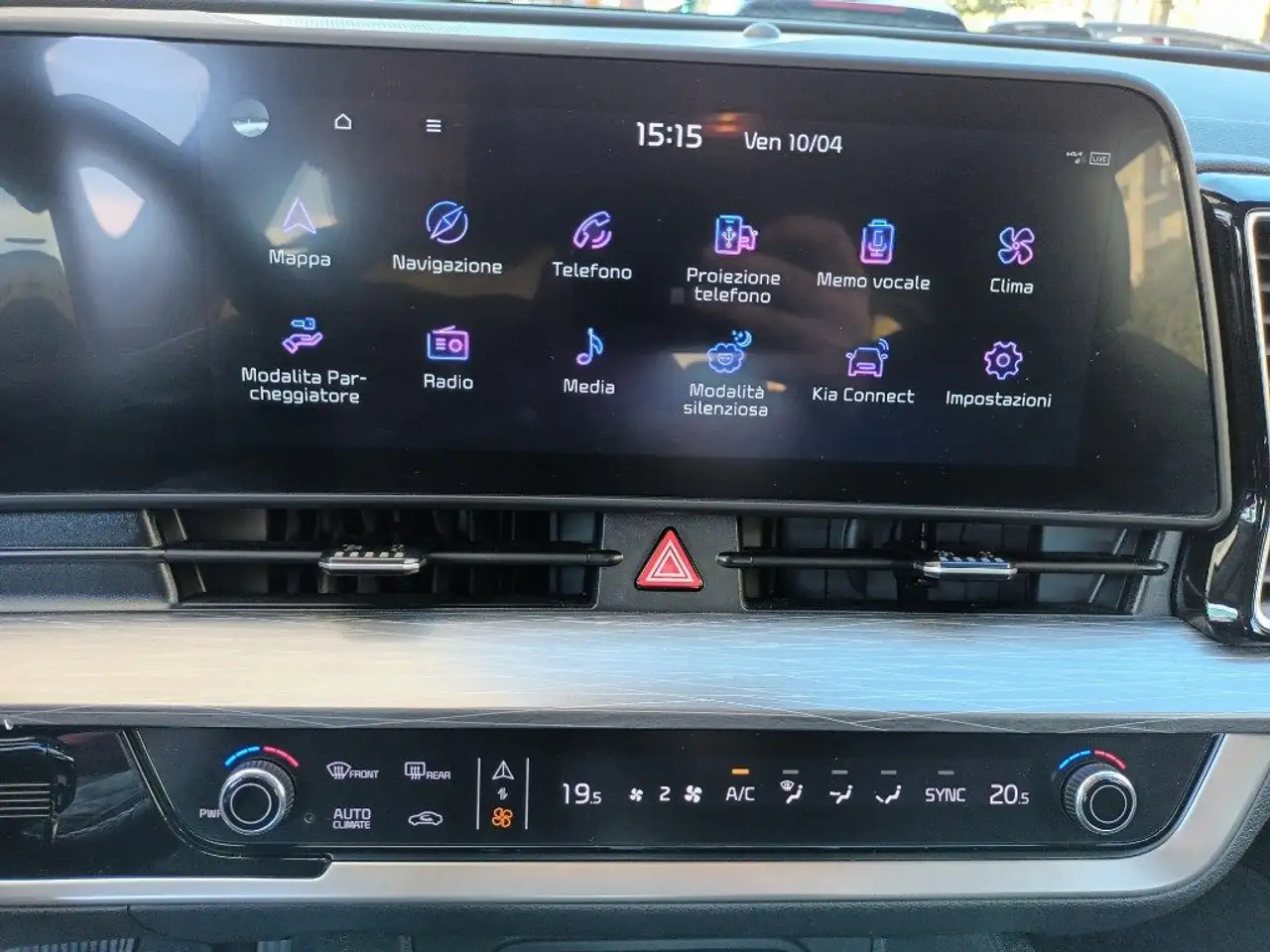 Kia Sportage 1600 CRDI MHEV BUSINESS DCT NAV CARPLAY CAM"17 ITA 14