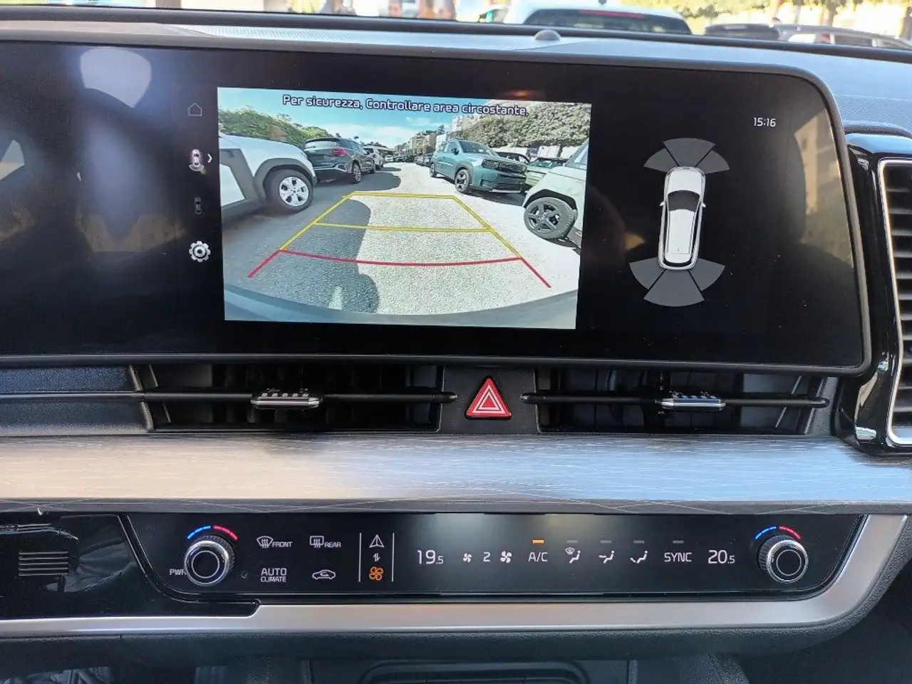 Kia Sportage 1600 CRDI MHEV BUSINESS DCT NAV CARPLAY CAM"17 ITA 15