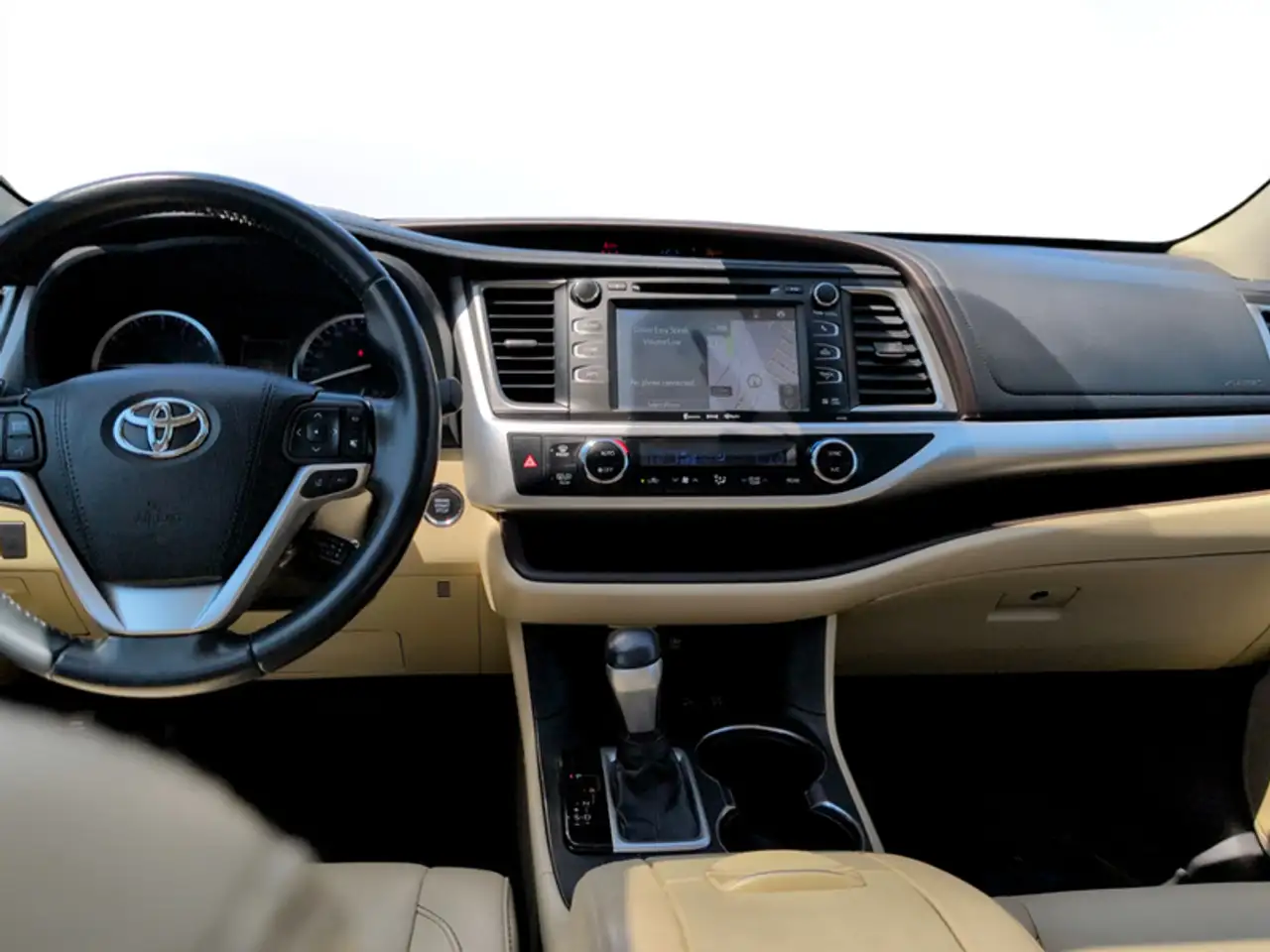 Toyota Highlander снимка Toyota Highlander