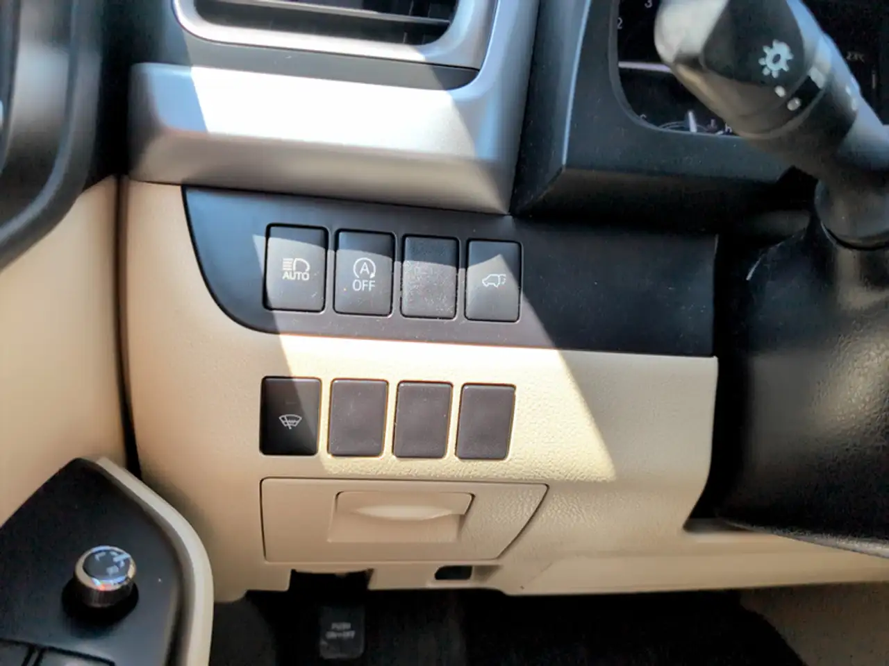 Toyota Highlander снимка Toyota Highlander