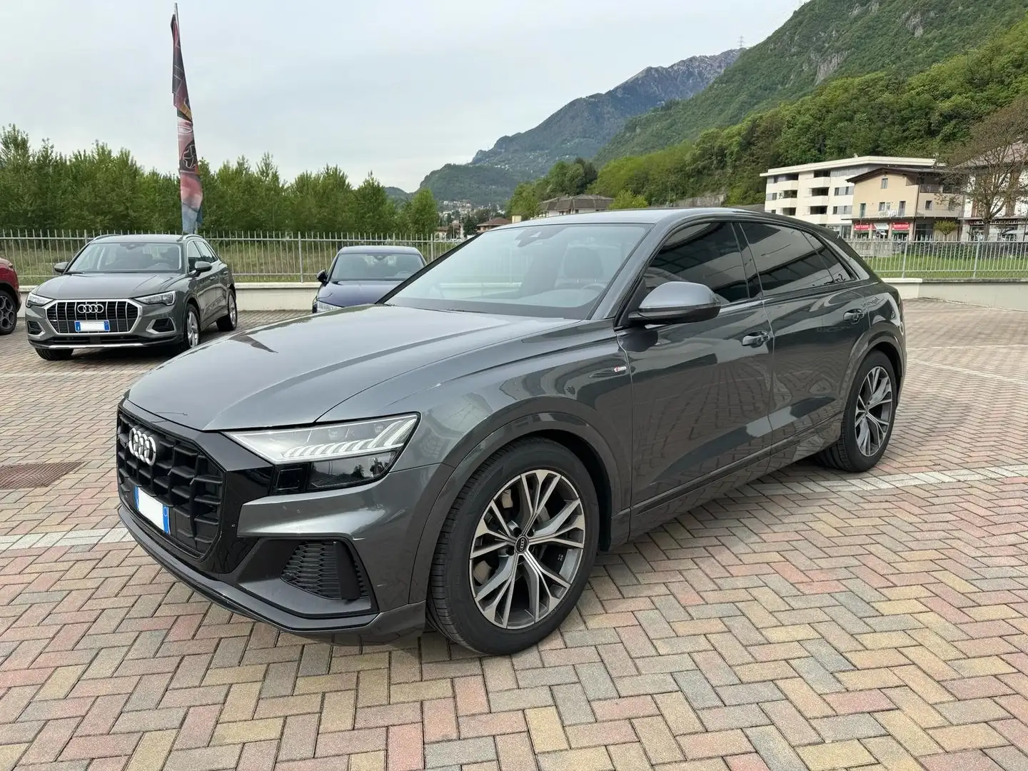 Audi Q8 50 TDI Quattro Tiptronic S-line Grigio - 1