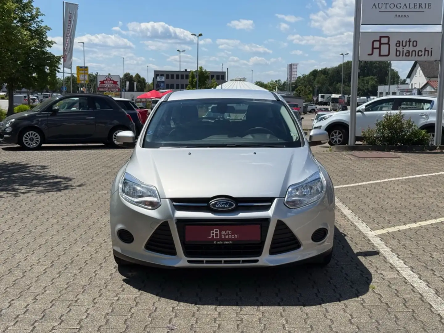 Ford Focus 1.6 Ti-VCT Lim *Autm *PDC *Navi *Bluetooth Silber - 2