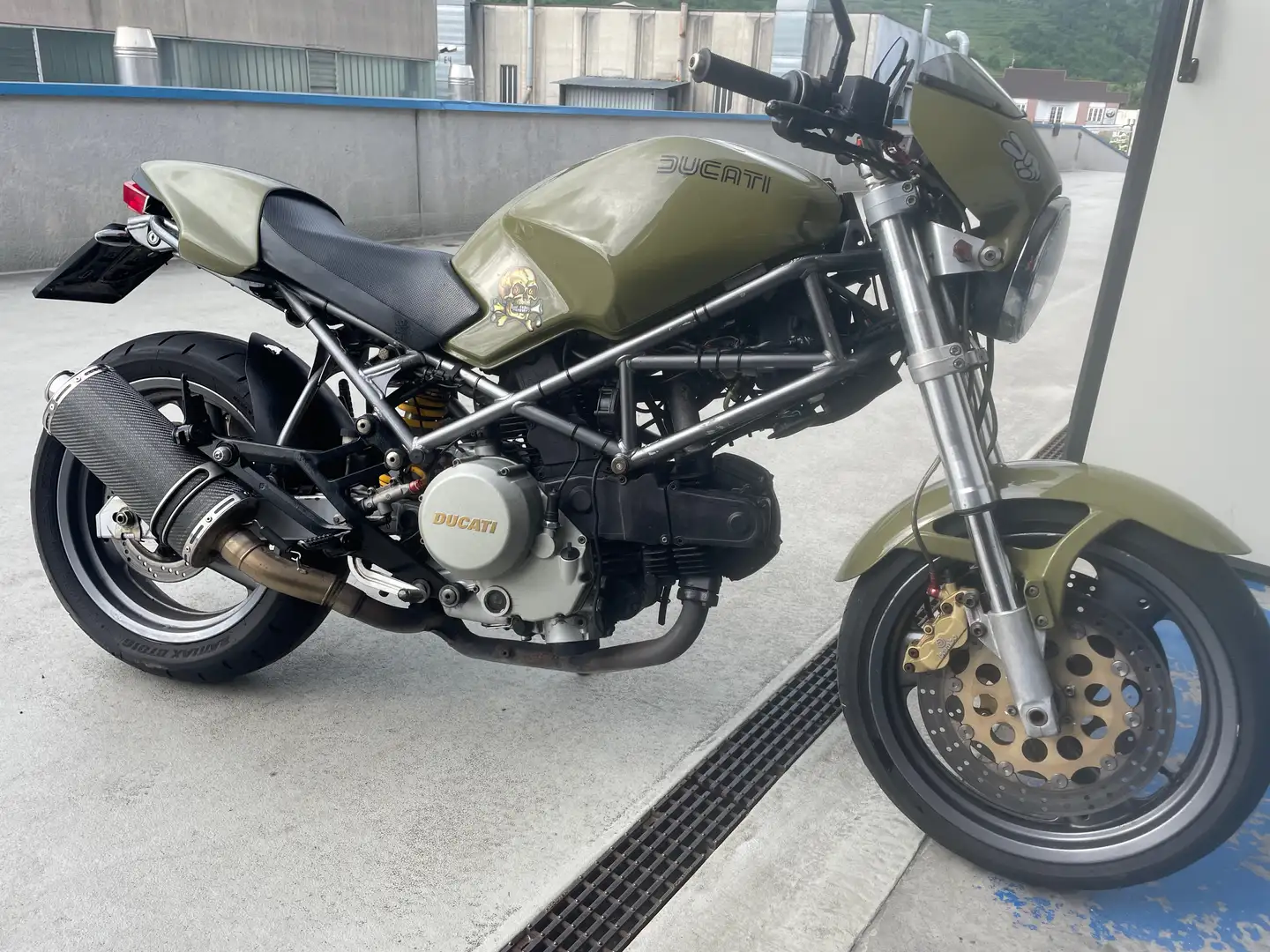 Ducati Monster 600 Groen - 1