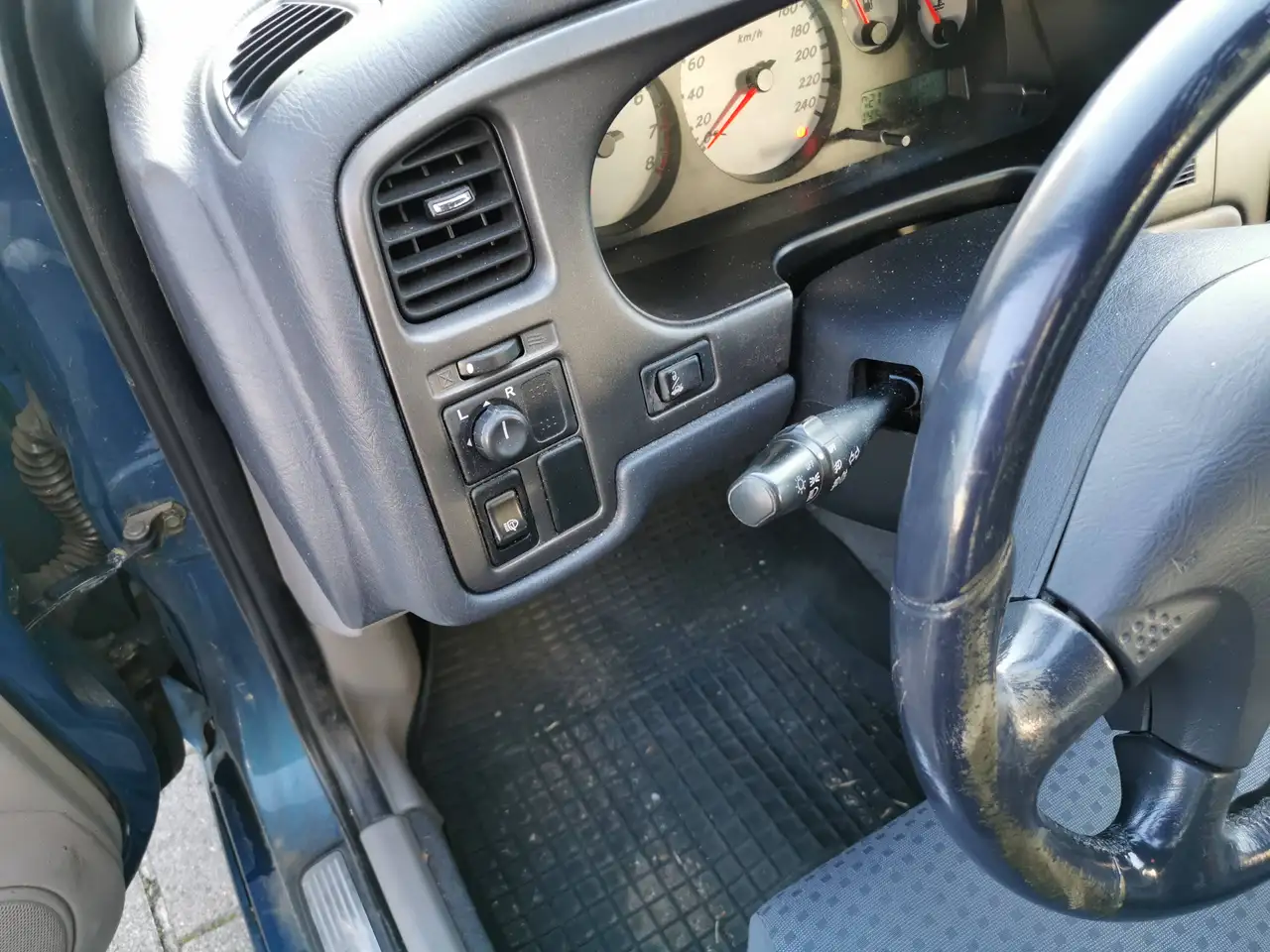Nissan Primera 1,8 *ZV*Klima - nur für Export oder Gewerbetreibende, foto 10