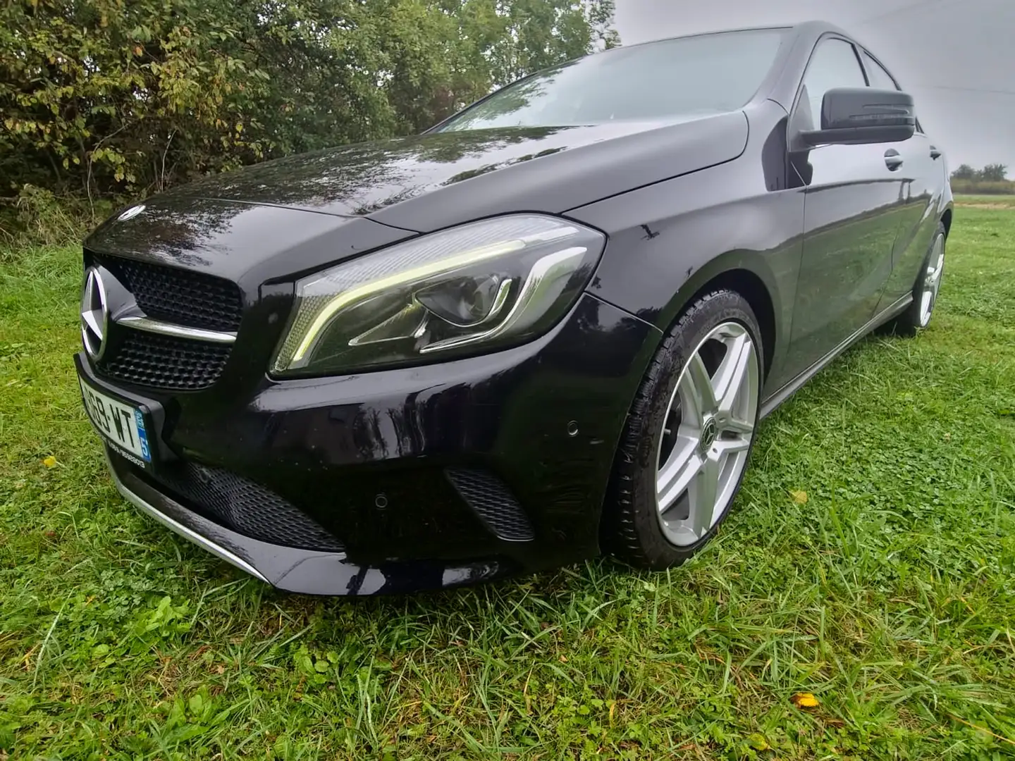 Mercedes-Benz A 180 Classe A 180 d Fascination Noir - 2