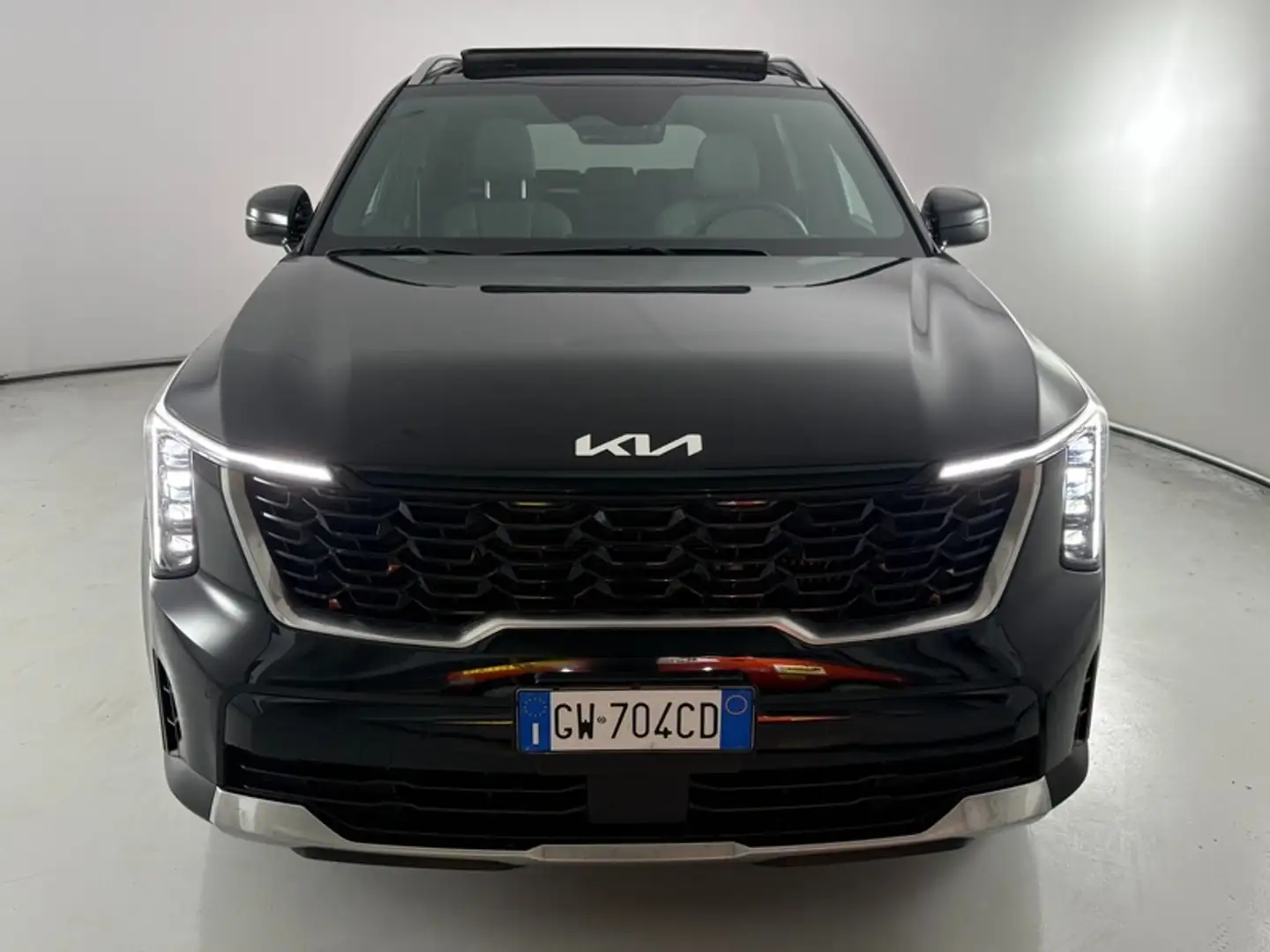 Kia Sorento 1.6 T-GDi HEV Style Schwarz - 2