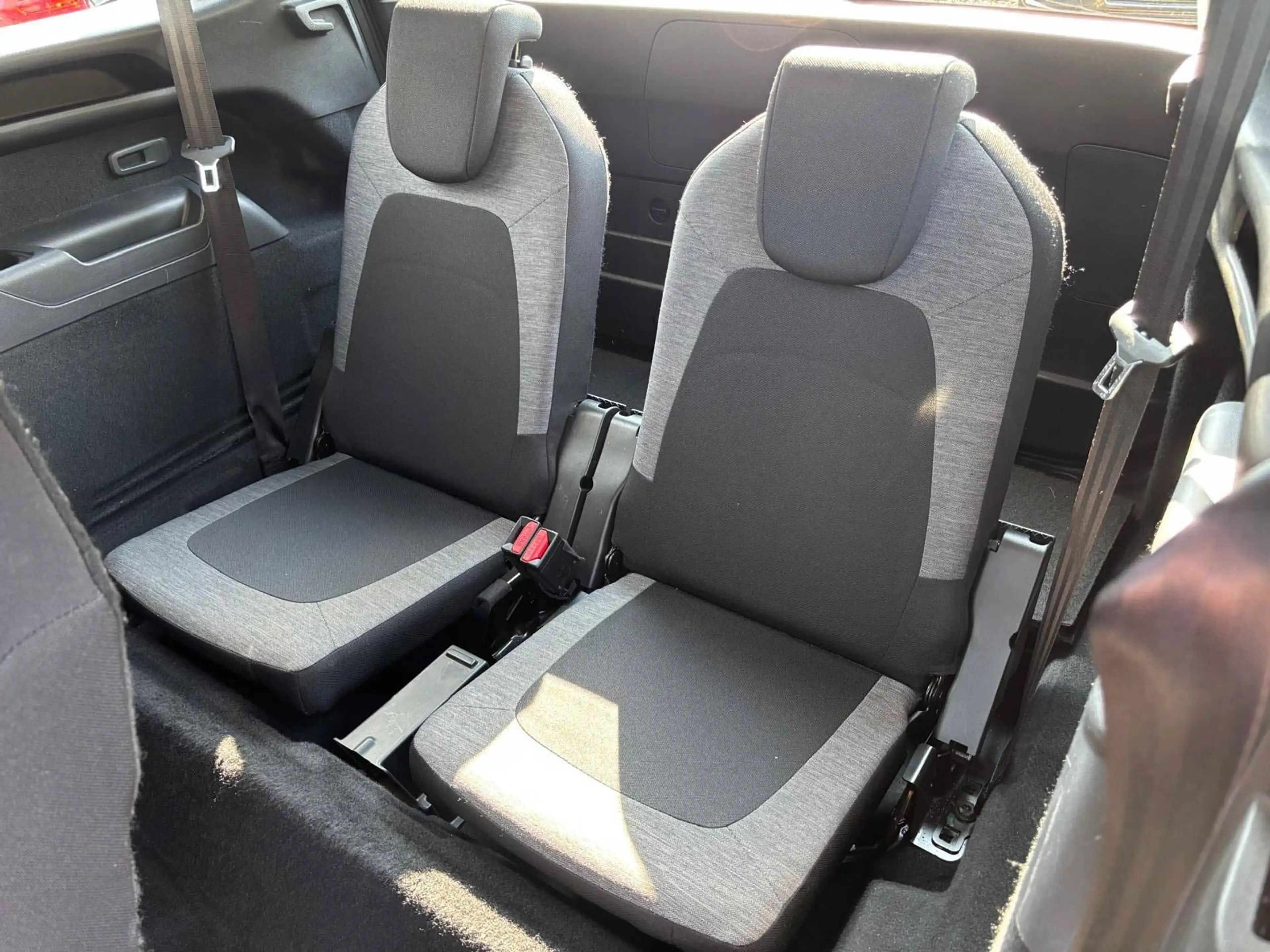 Citroen Grand C4 SpaceTourer 7 Sitzer PDC Carplay SHZ DAB — photo 12