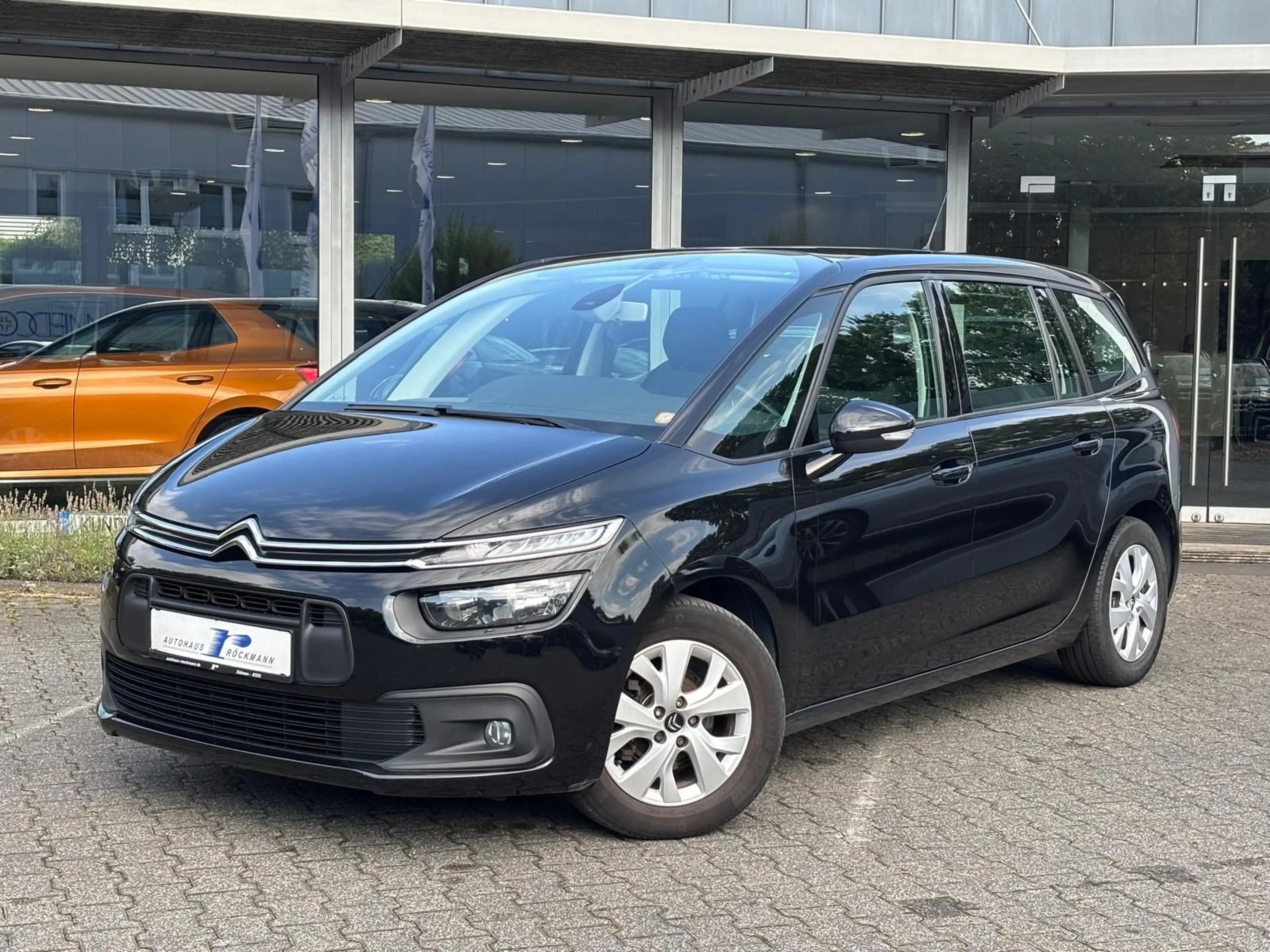 Citroen Grand C4 SpaceTourer 7 Sitzer PDC Carplay SHZ DAB — photo 3
