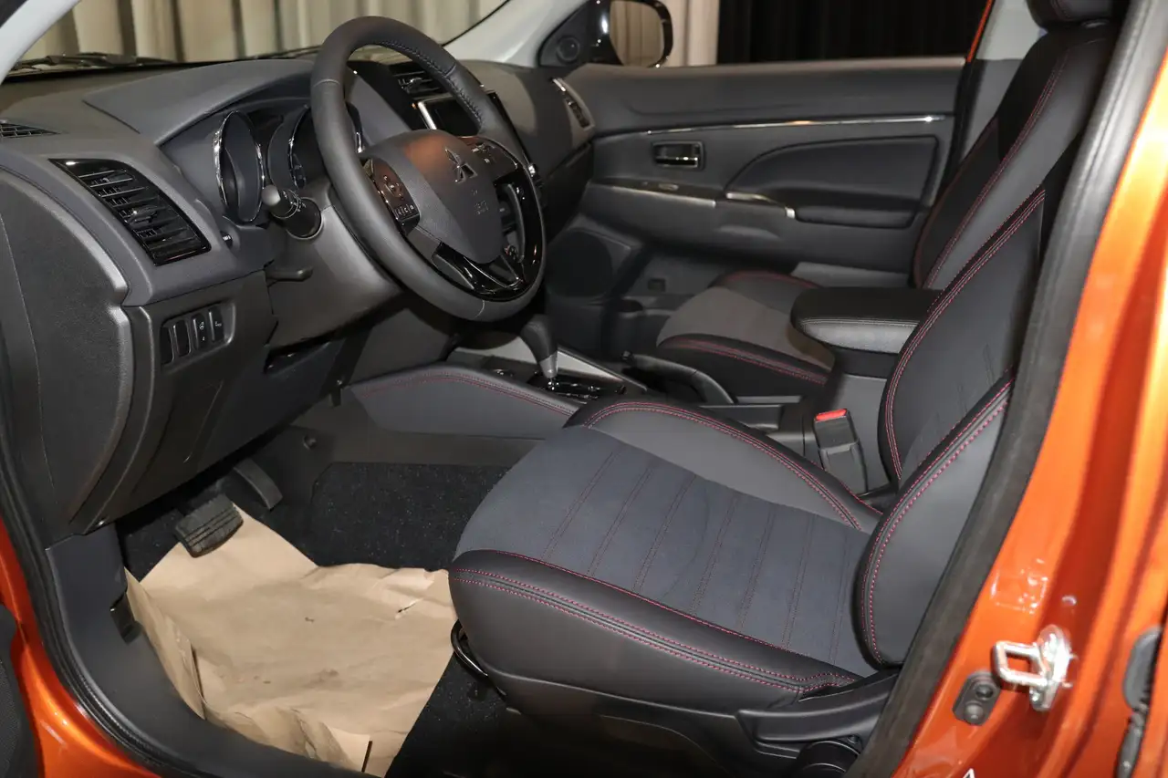 Mitsubishi RVR снимка Mitsubishi RVR
