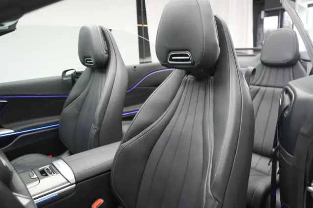 Mercedes-Benz Cle view 14