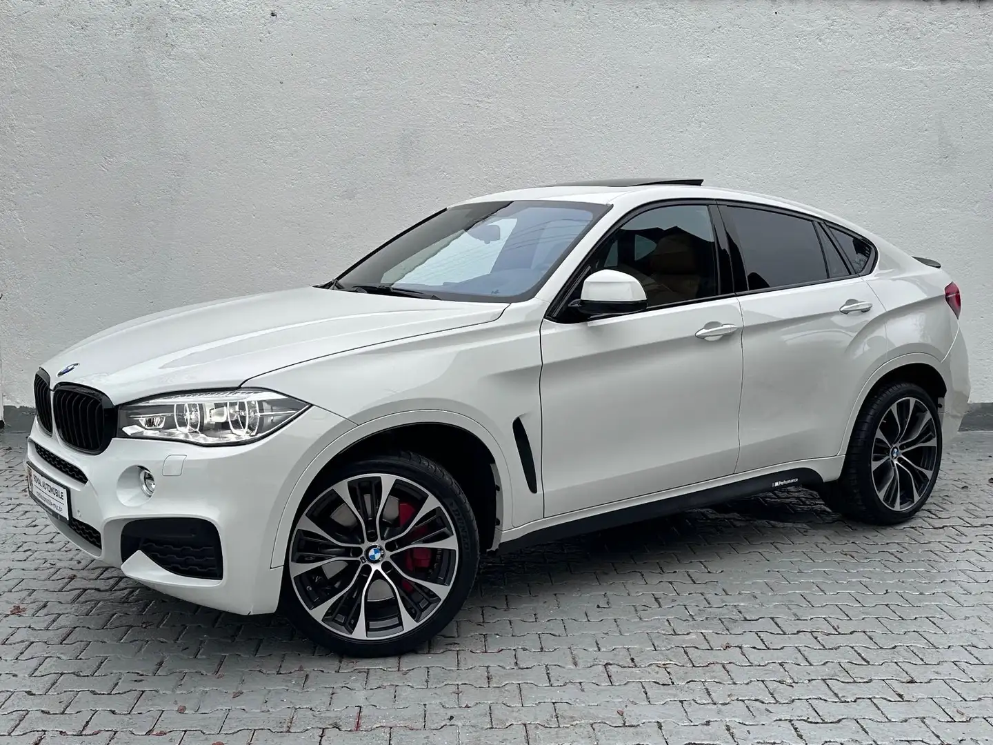 BMW X6 50i 4,4-V8 xDrive M-Sport/HUD/H&K/Soft-Close Blanc - 1