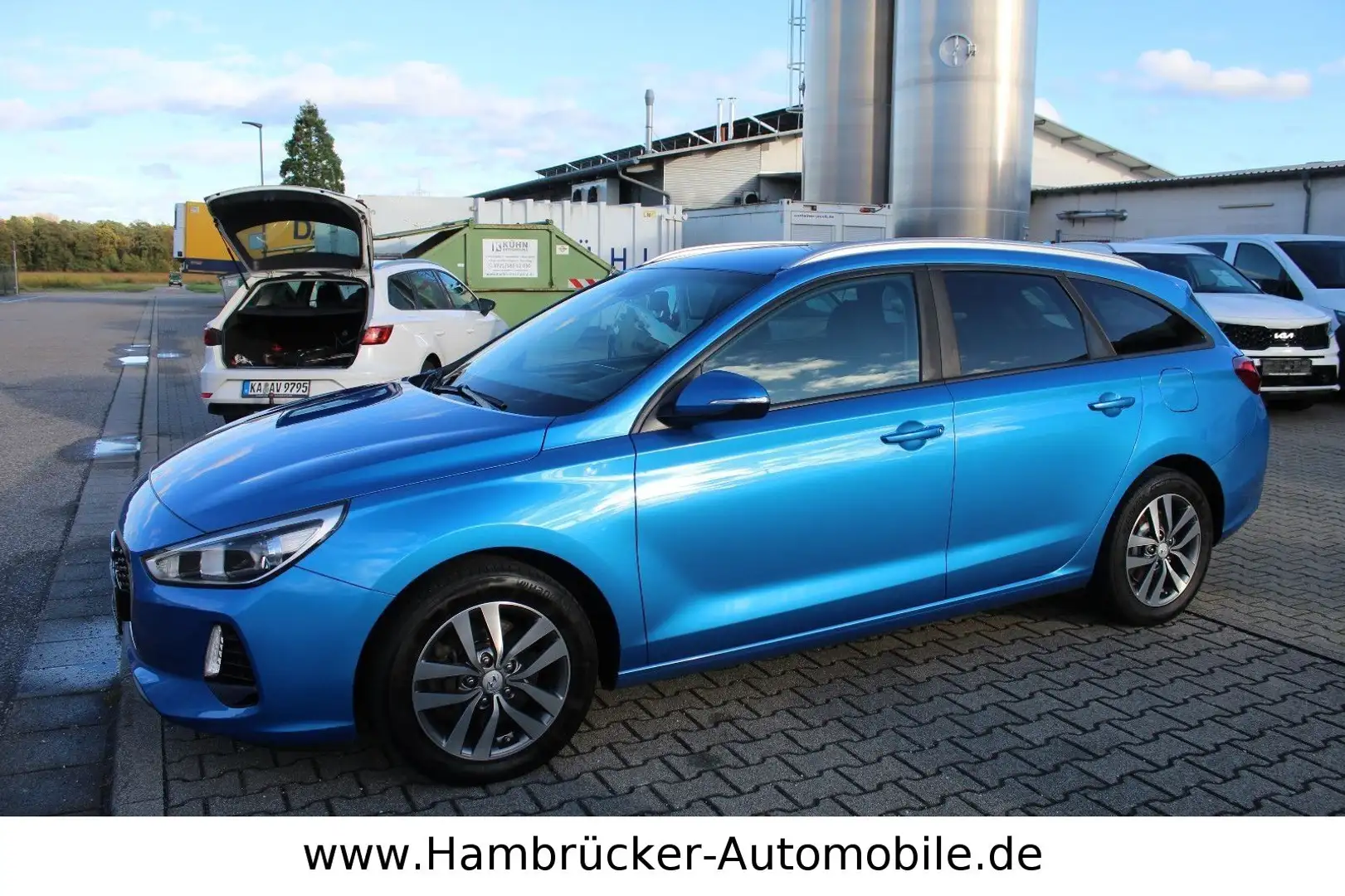 Hyundai i30 1.4 Turbo cw Family +~2.Hand~Navi~Automatik Blau - 1